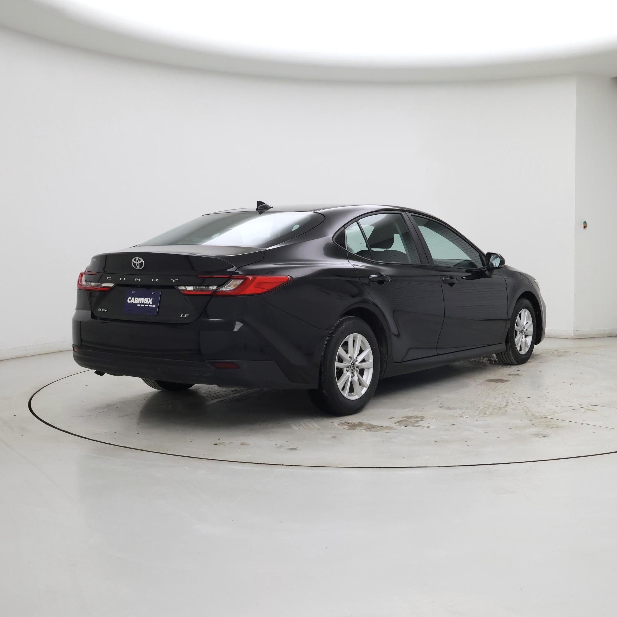 Thumbnail: 2025 Toyota Camry - 8