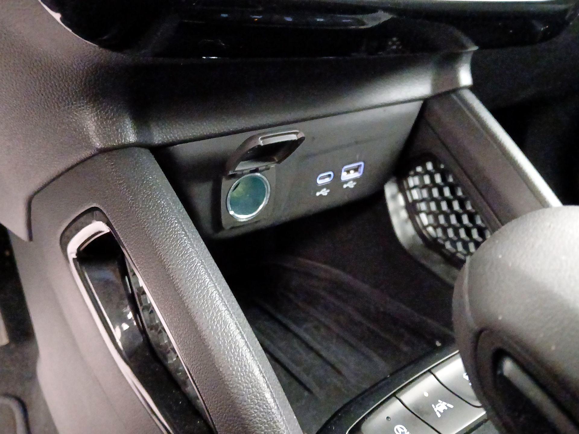 Thumbnail: 2025 Chevrolet TrailBlazer - 18