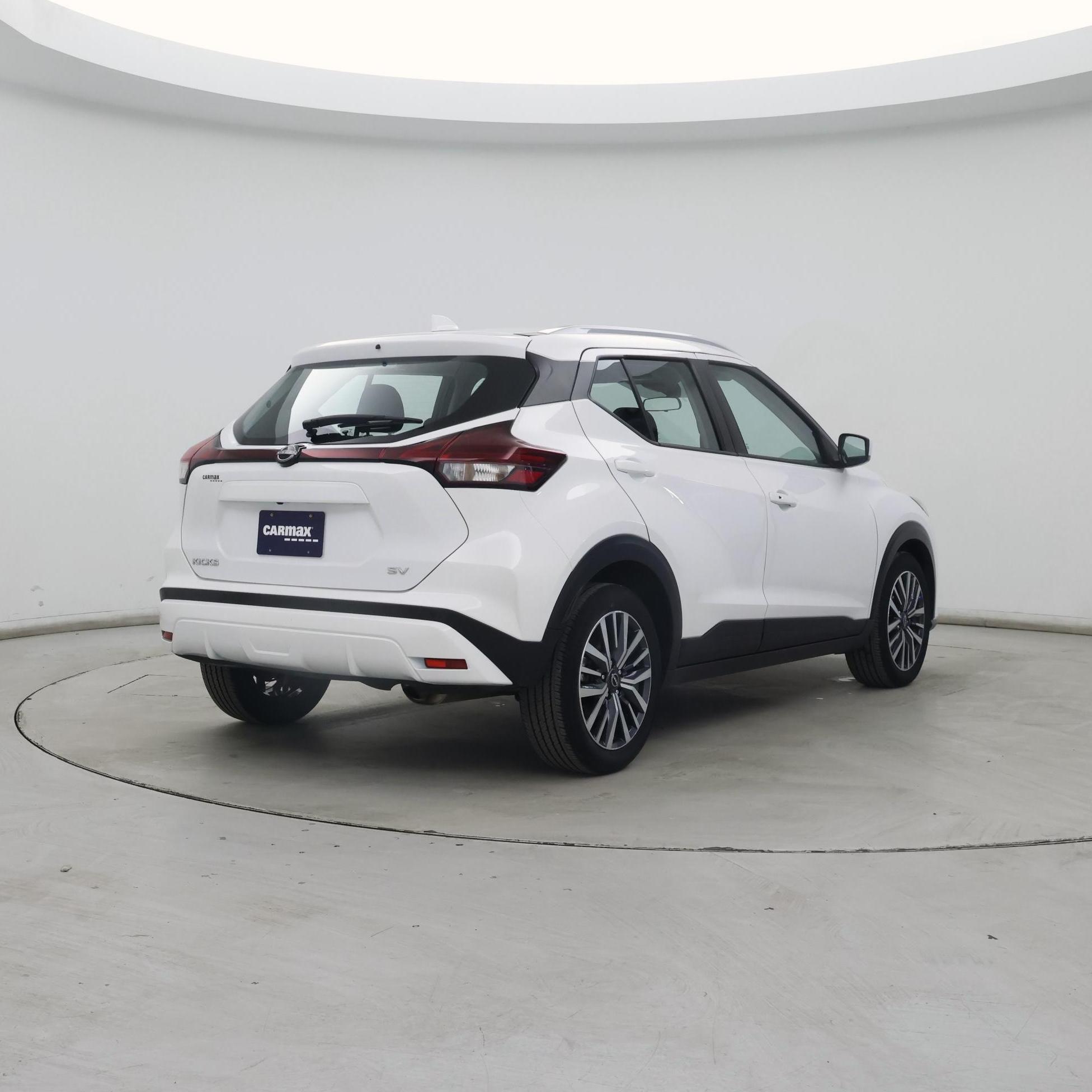 Thumbnail: 2024 Nissan Kicks - 8