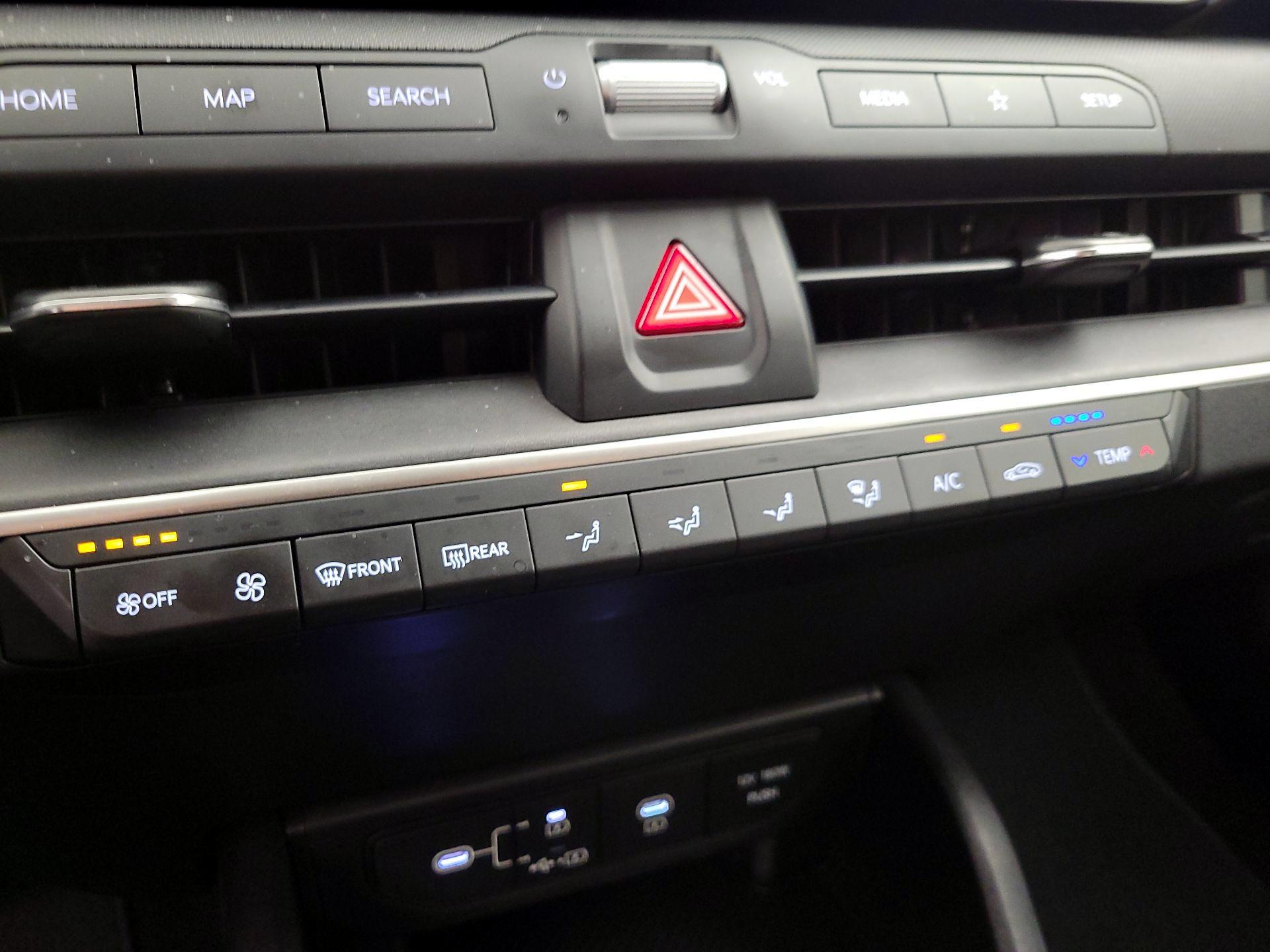 Thumbnail: 2025 Kia K4 - 14