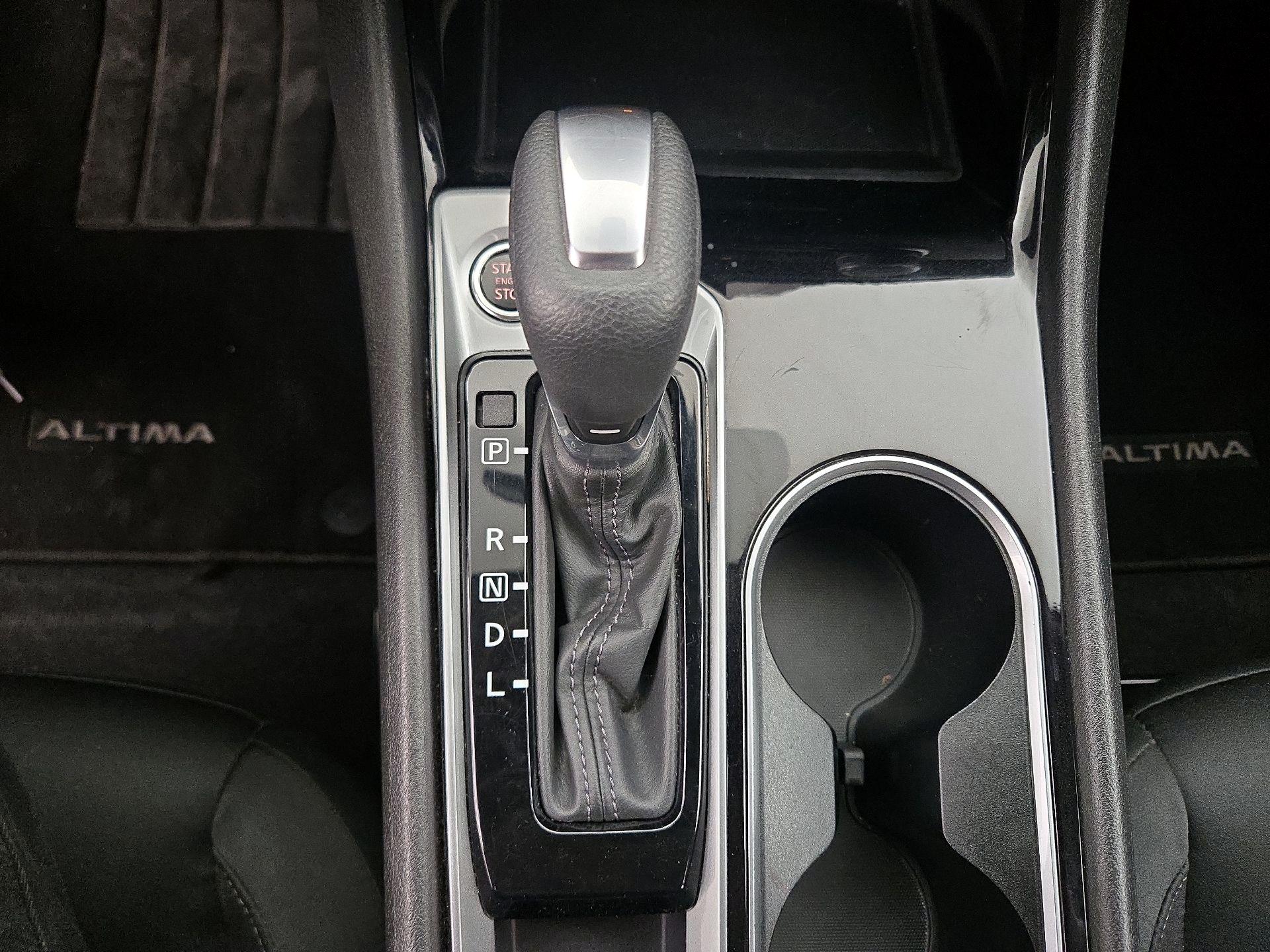 Thumbnail: 2024 Nissan Altima - 17