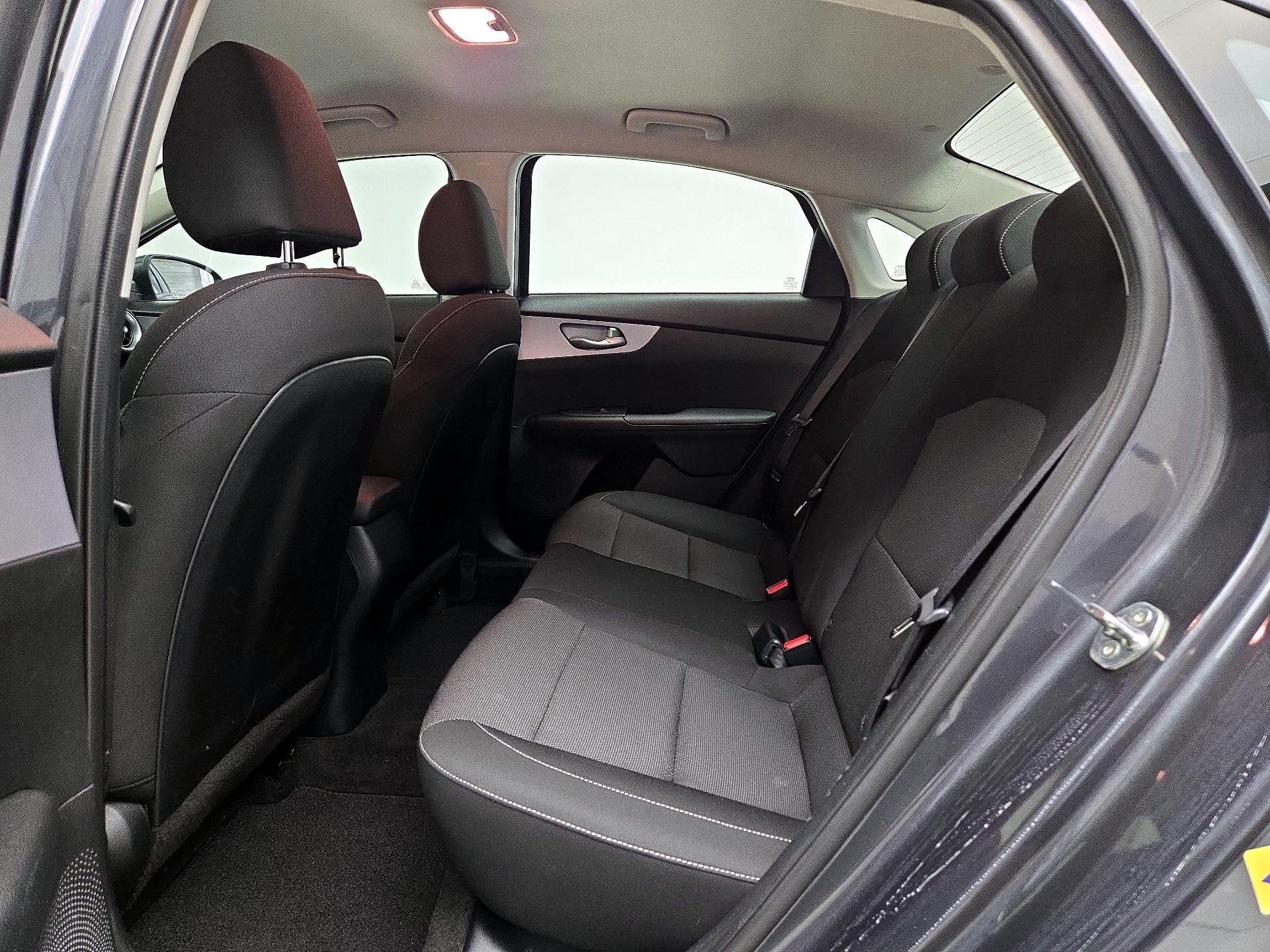 Thumbnail: 2024 Kia Forte - 19