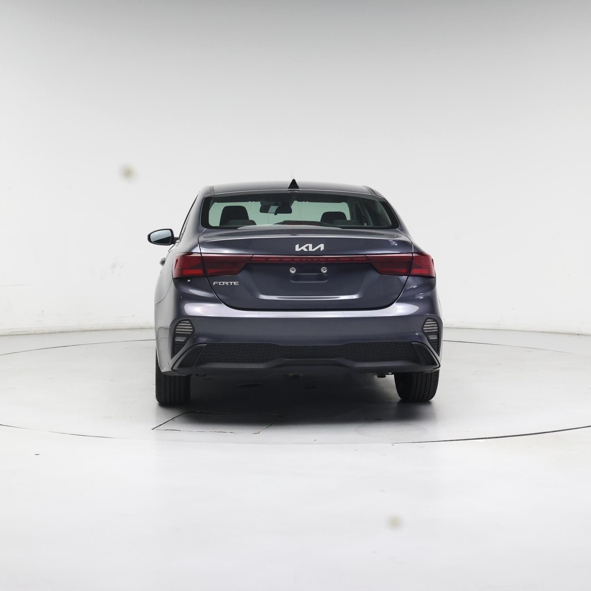 Thumbnail: 2024 Kia Forte - 3