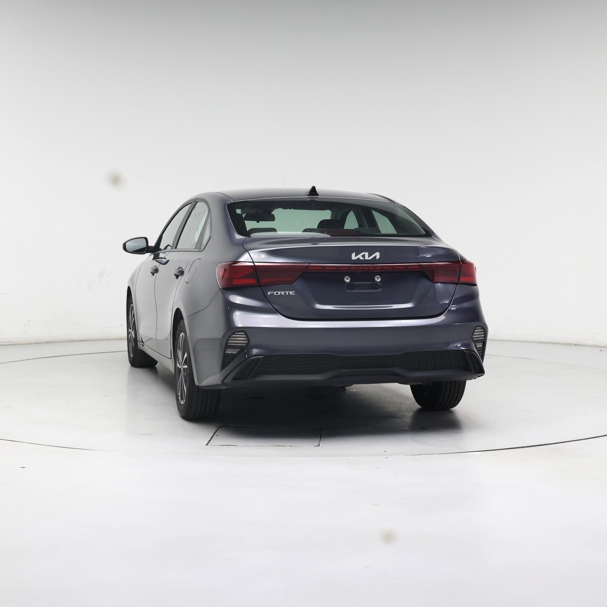 Thumbnail: 2024 Kia Forte - 7