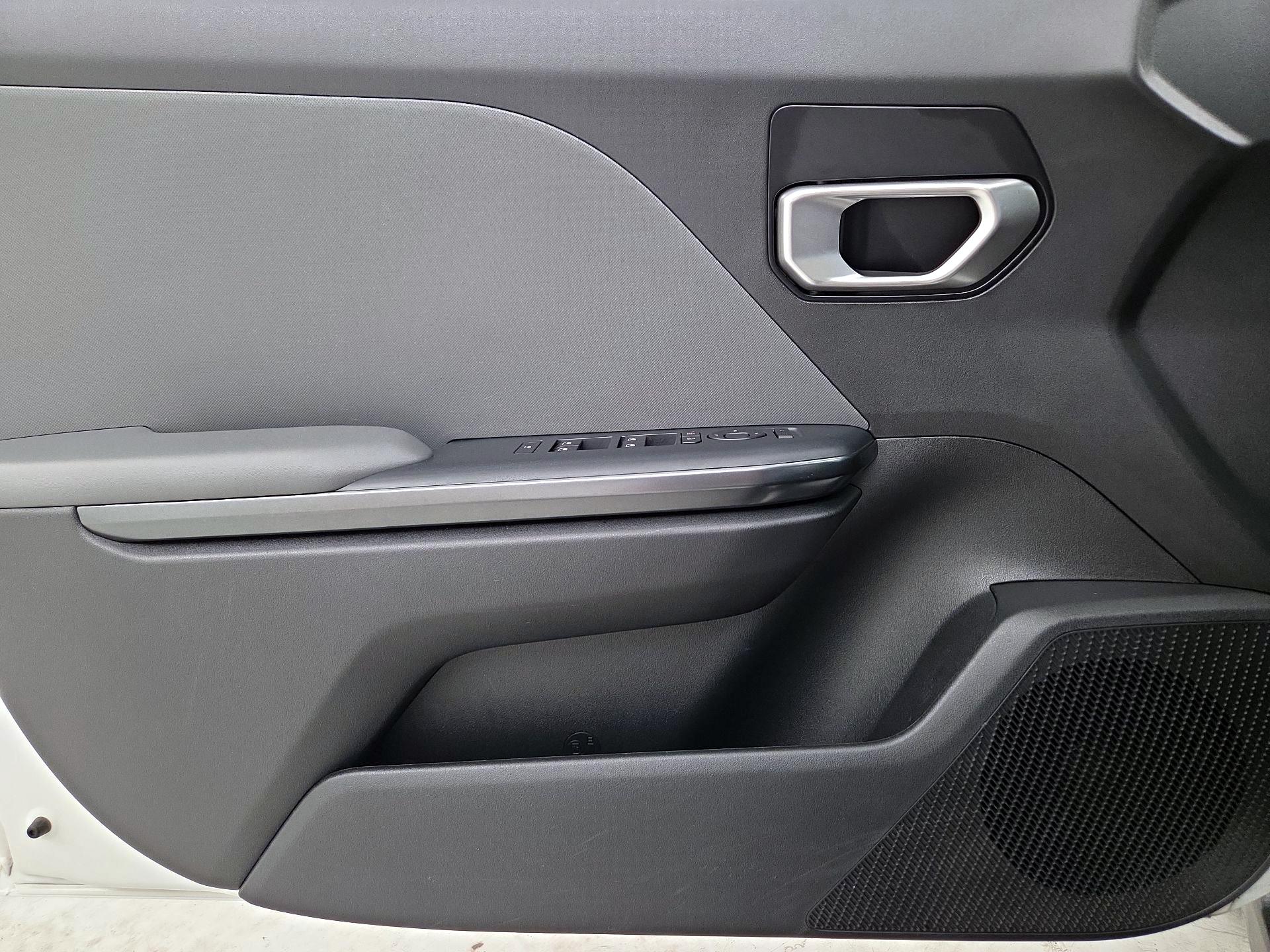 Thumbnail: 2025 Kia K4 - 12