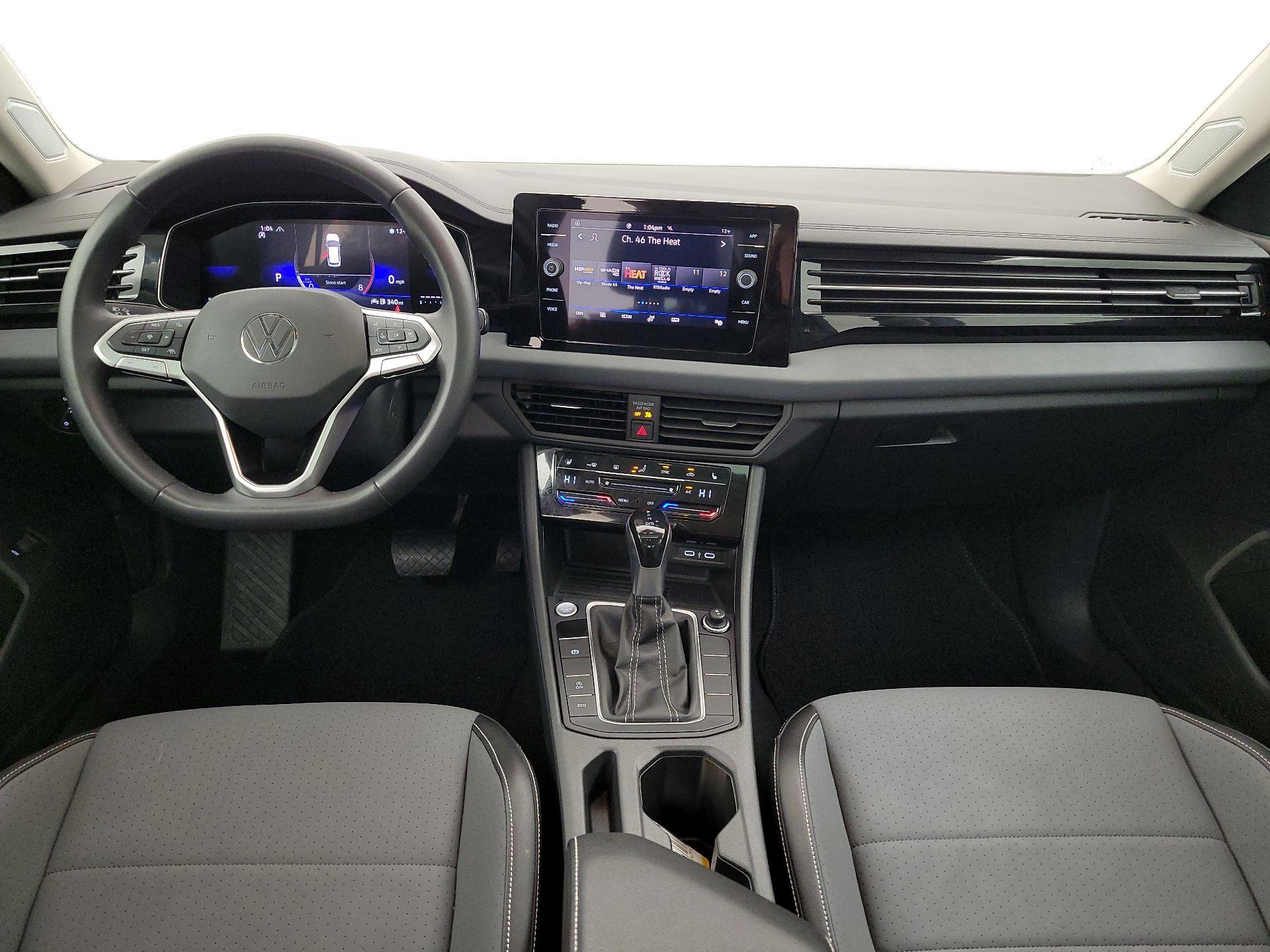 Thumbnail: 2025 Volkswagen Jetta - 9