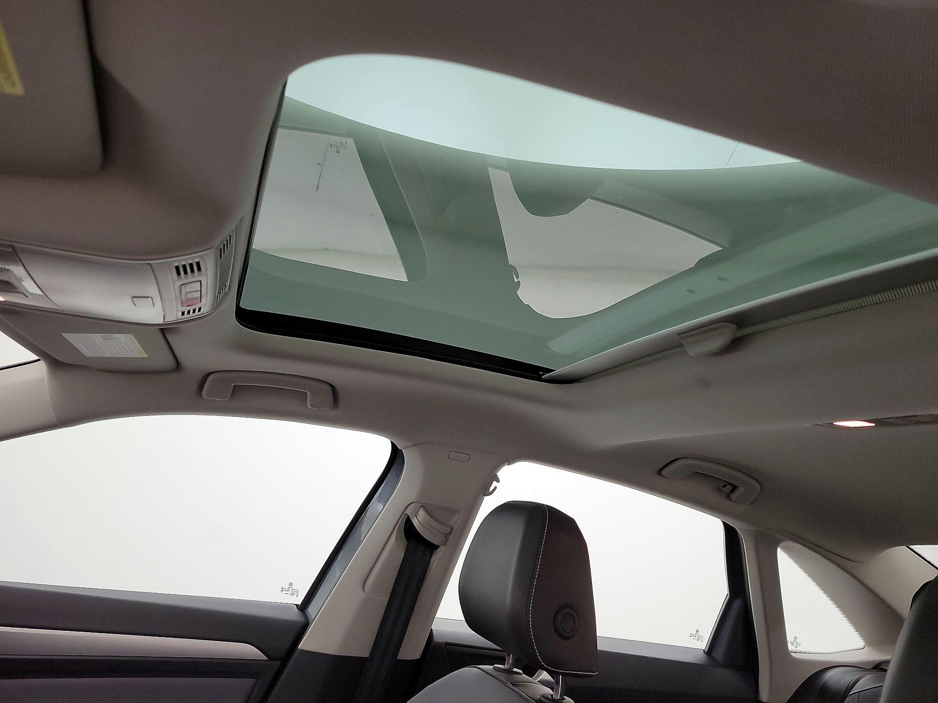 Thumbnail: 2025 Volkswagen Jetta - 18