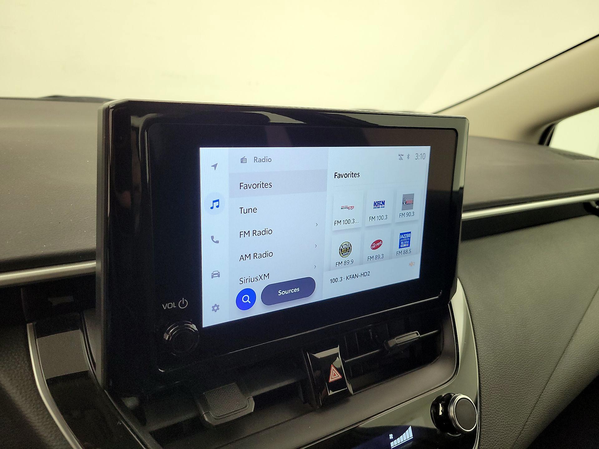 Thumbnail: 2025 Toyota Corolla - 16