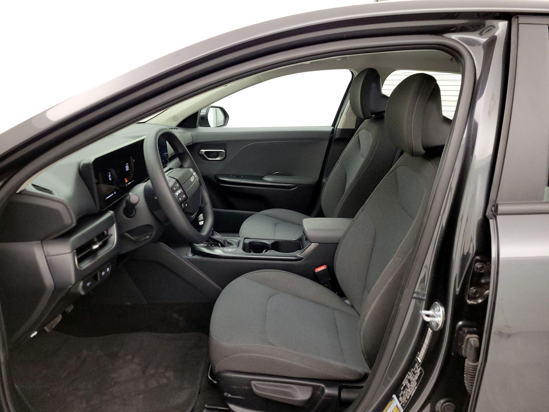 Thumbnail: 2025 Kia K4 - 11