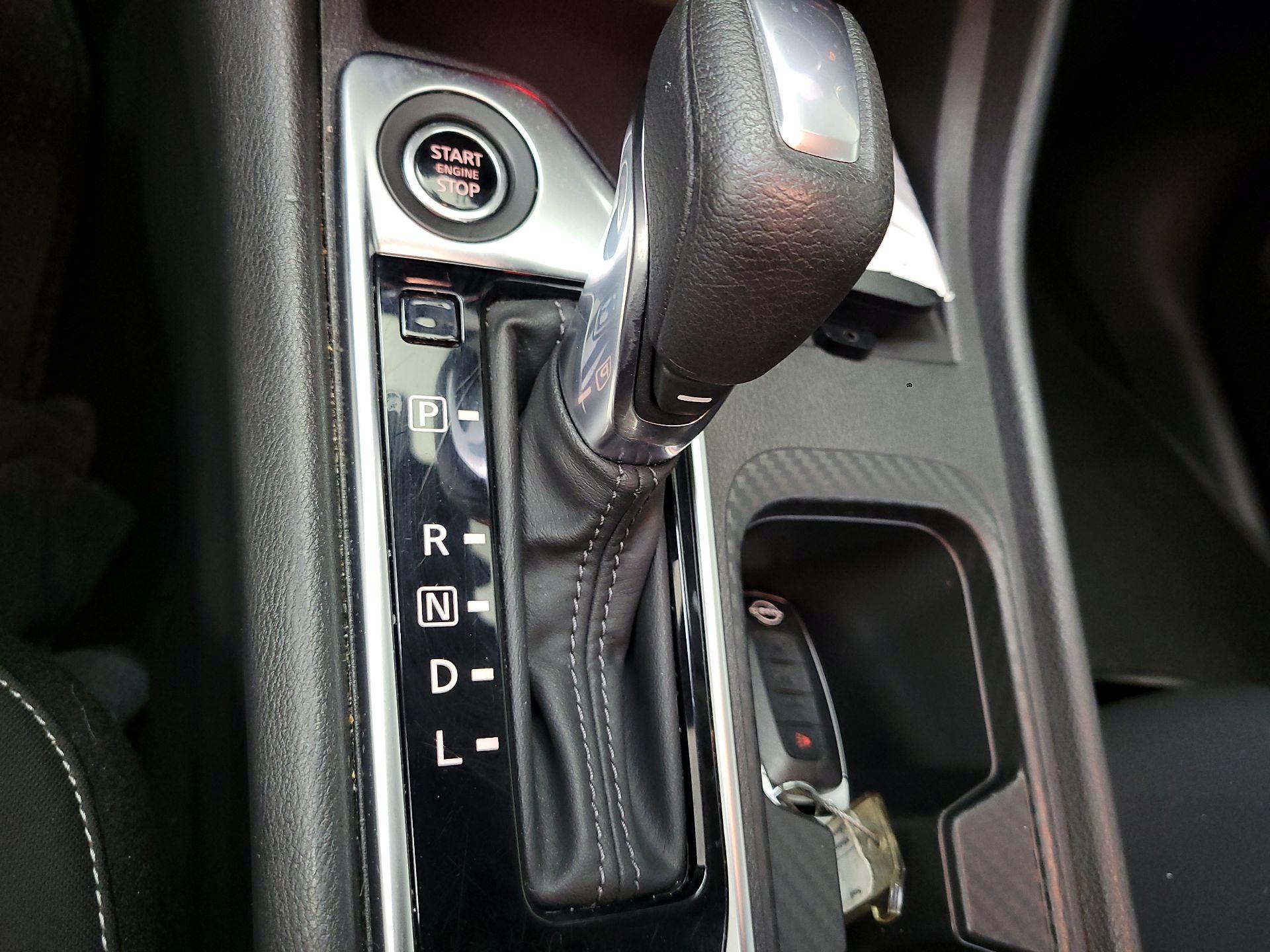 Thumbnail: 2024 Nissan Sentra - 17