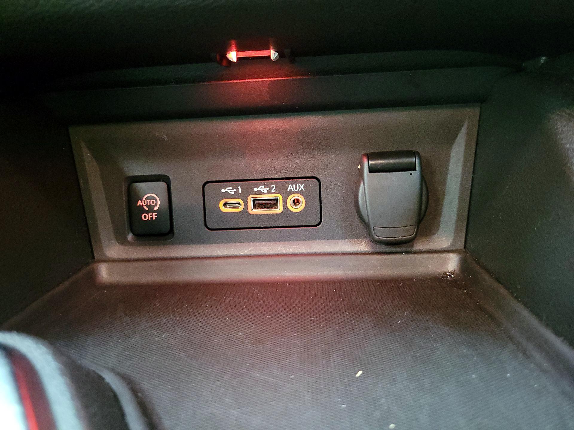 Thumbnail: 2024 Nissan Sentra - 18