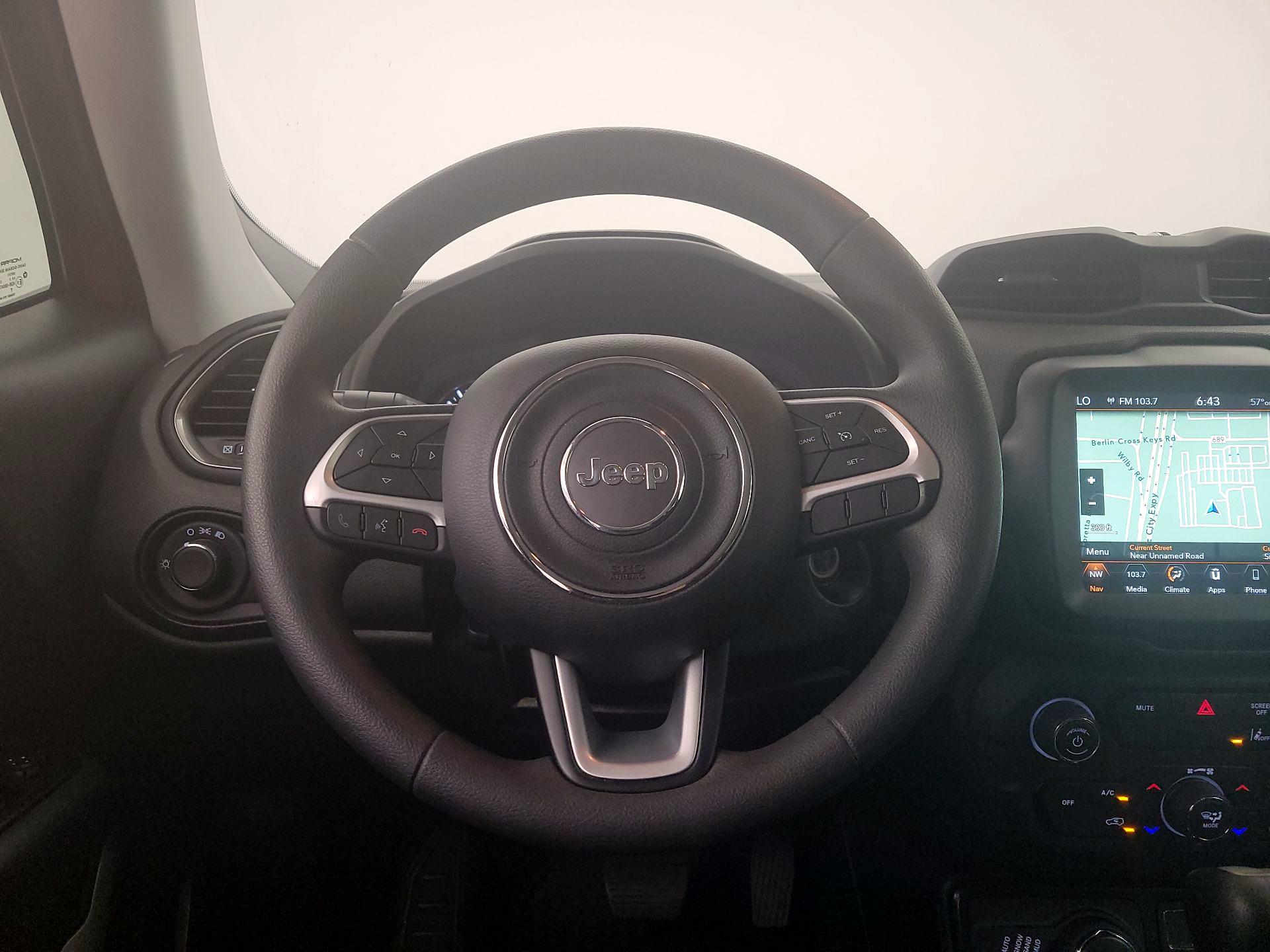 Thumbnail: 2023 Jeep Renegade - 10