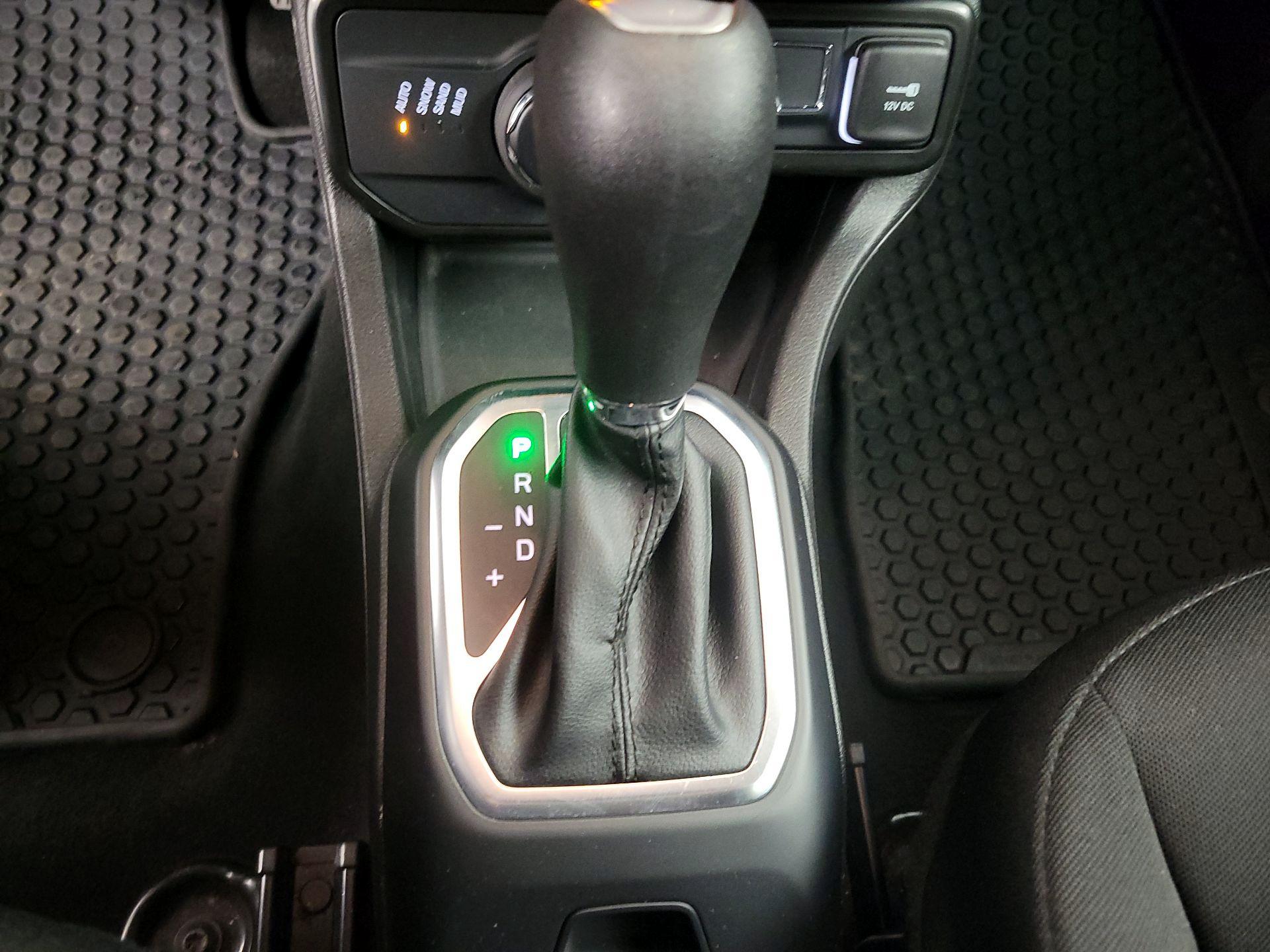 Thumbnail: 2023 Jeep Renegade - 18