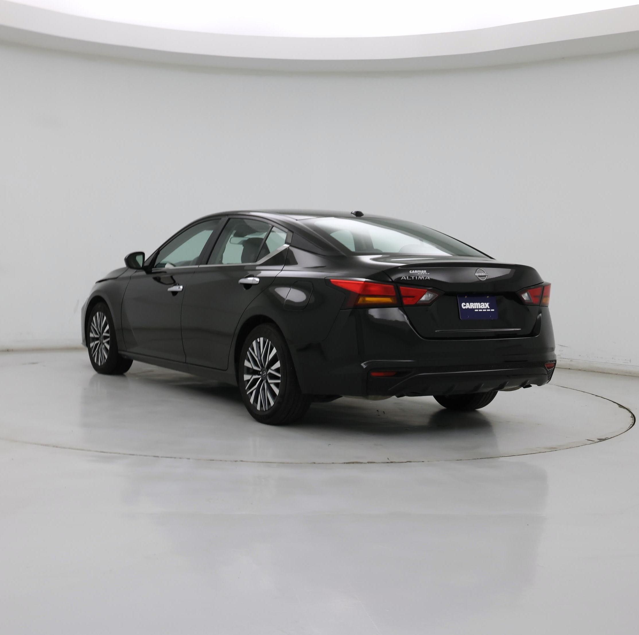 Thumbnail: 2025 Nissan Altima - 2