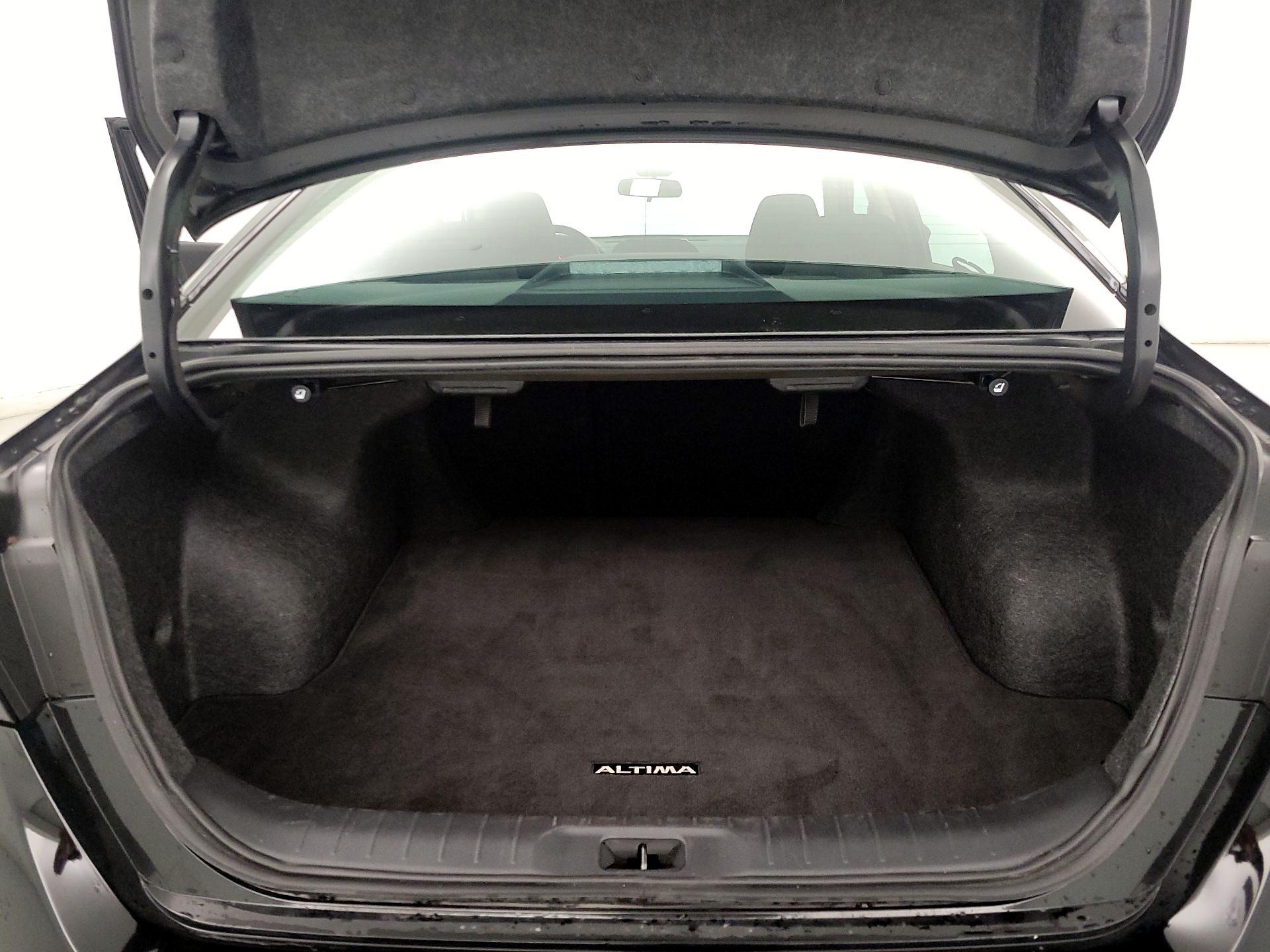 Thumbnail: 2025 Nissan Altima - 20