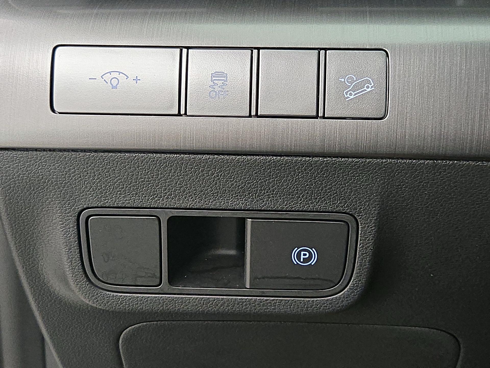 Thumbnail: 2025 Hyundai Kona - 13