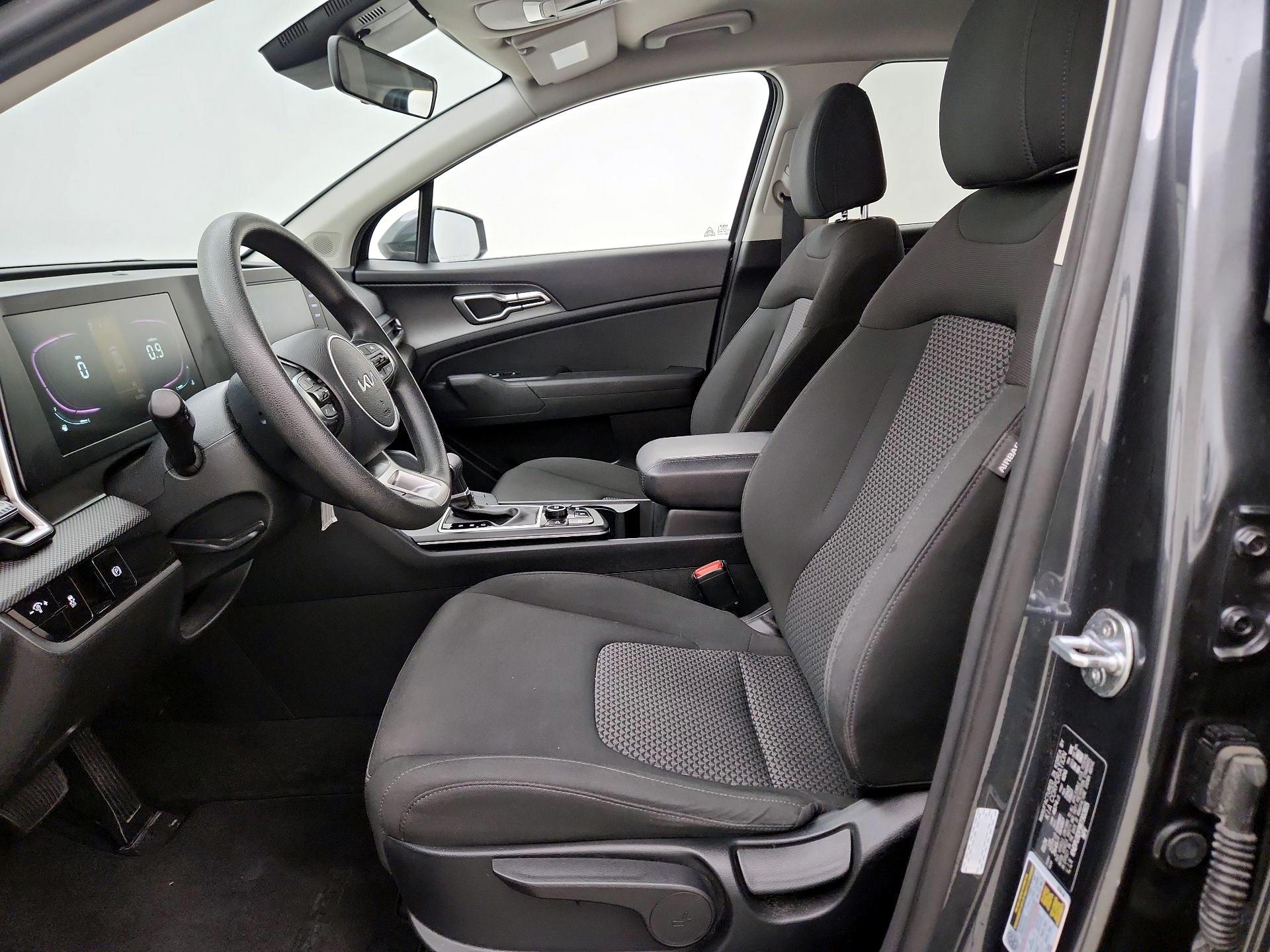 Thumbnail: 2024 Kia Sportage - 11