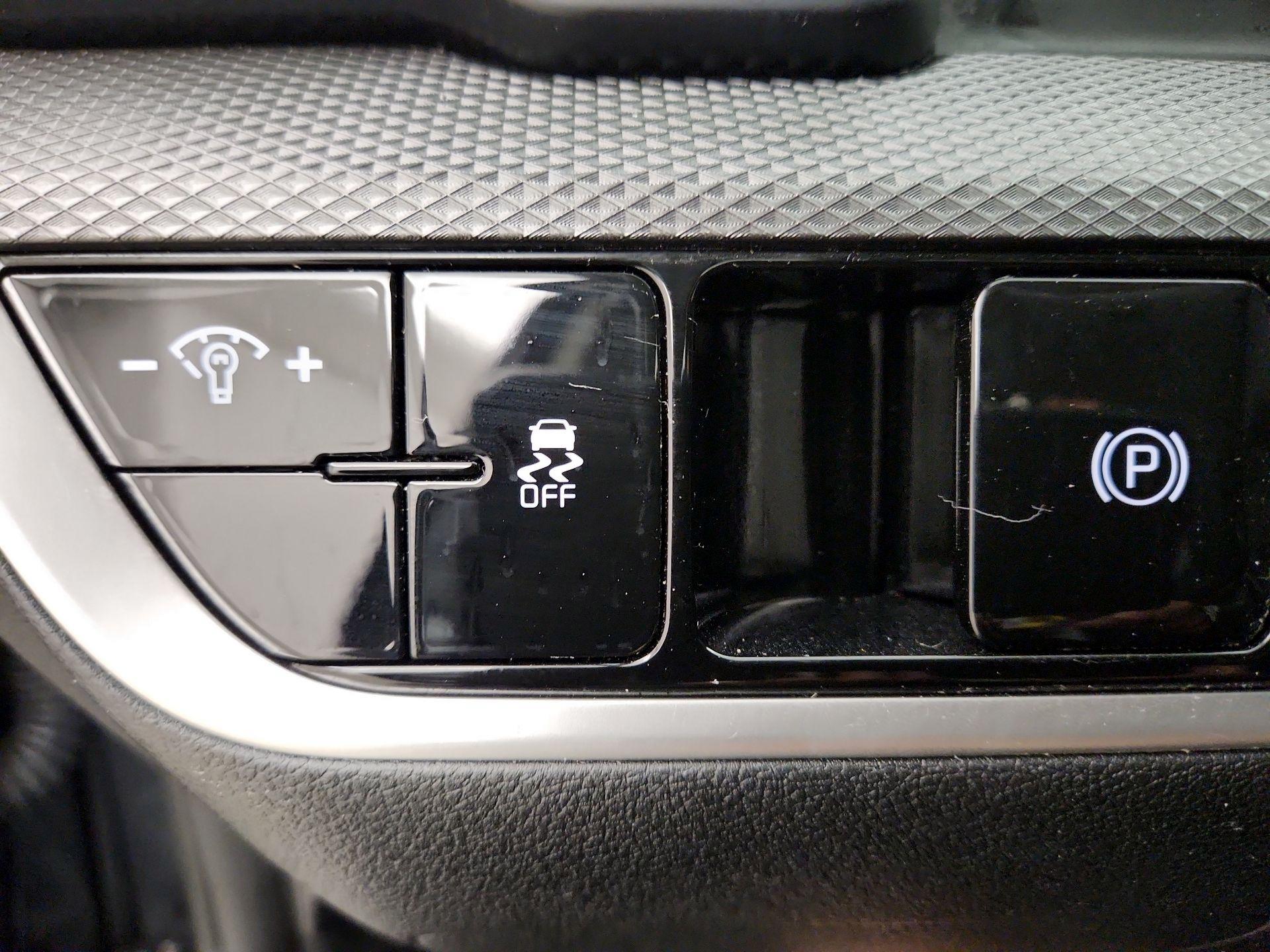 Thumbnail: 2024 Kia Sportage - 13