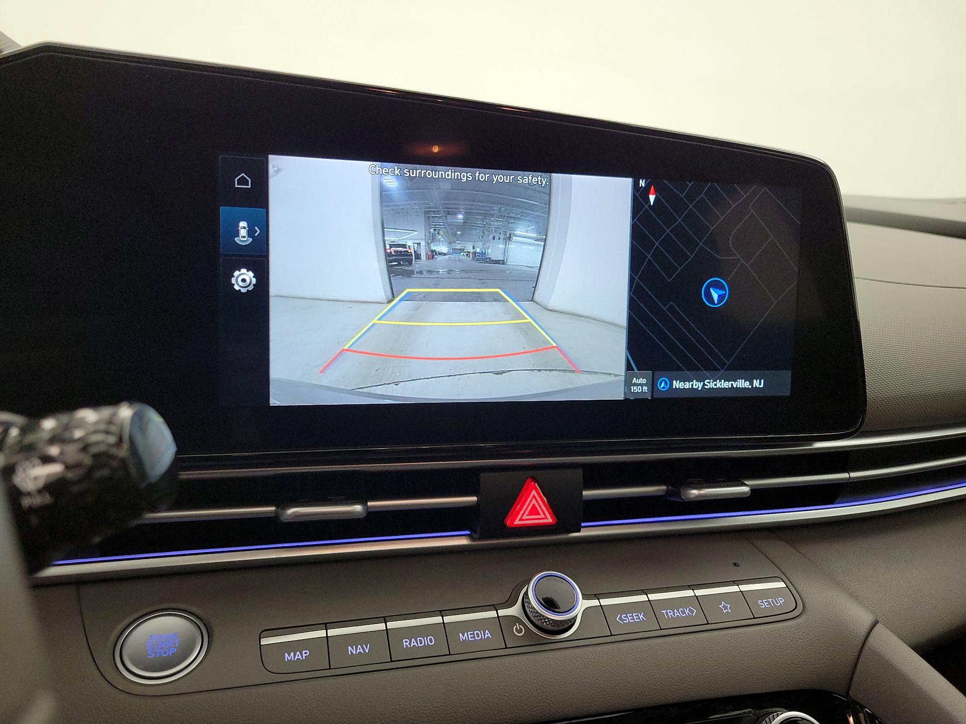 Thumbnail: 2025 Hyundai Elantra - 15