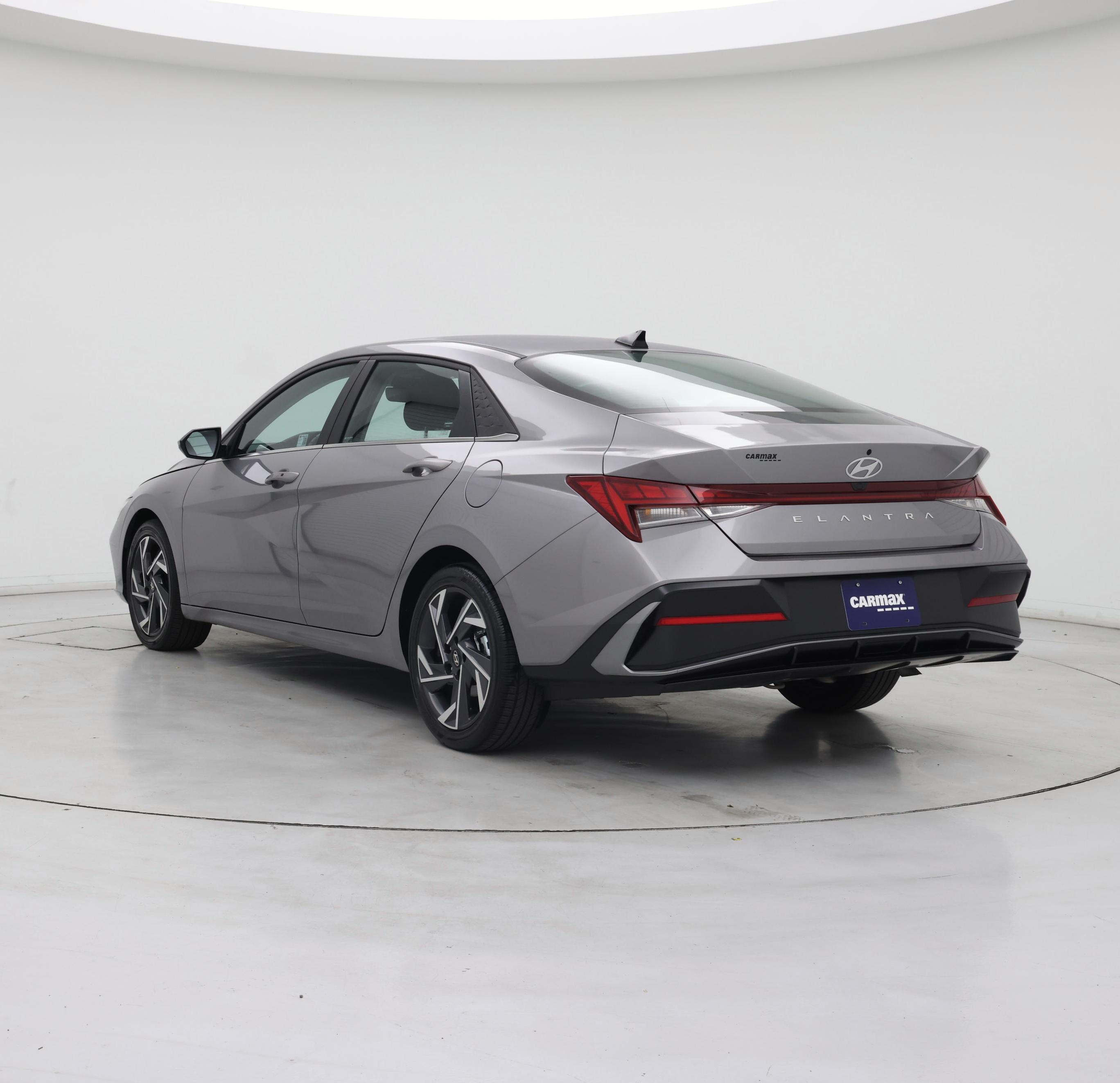 Thumbnail: 2025 Hyundai Elantra - 2