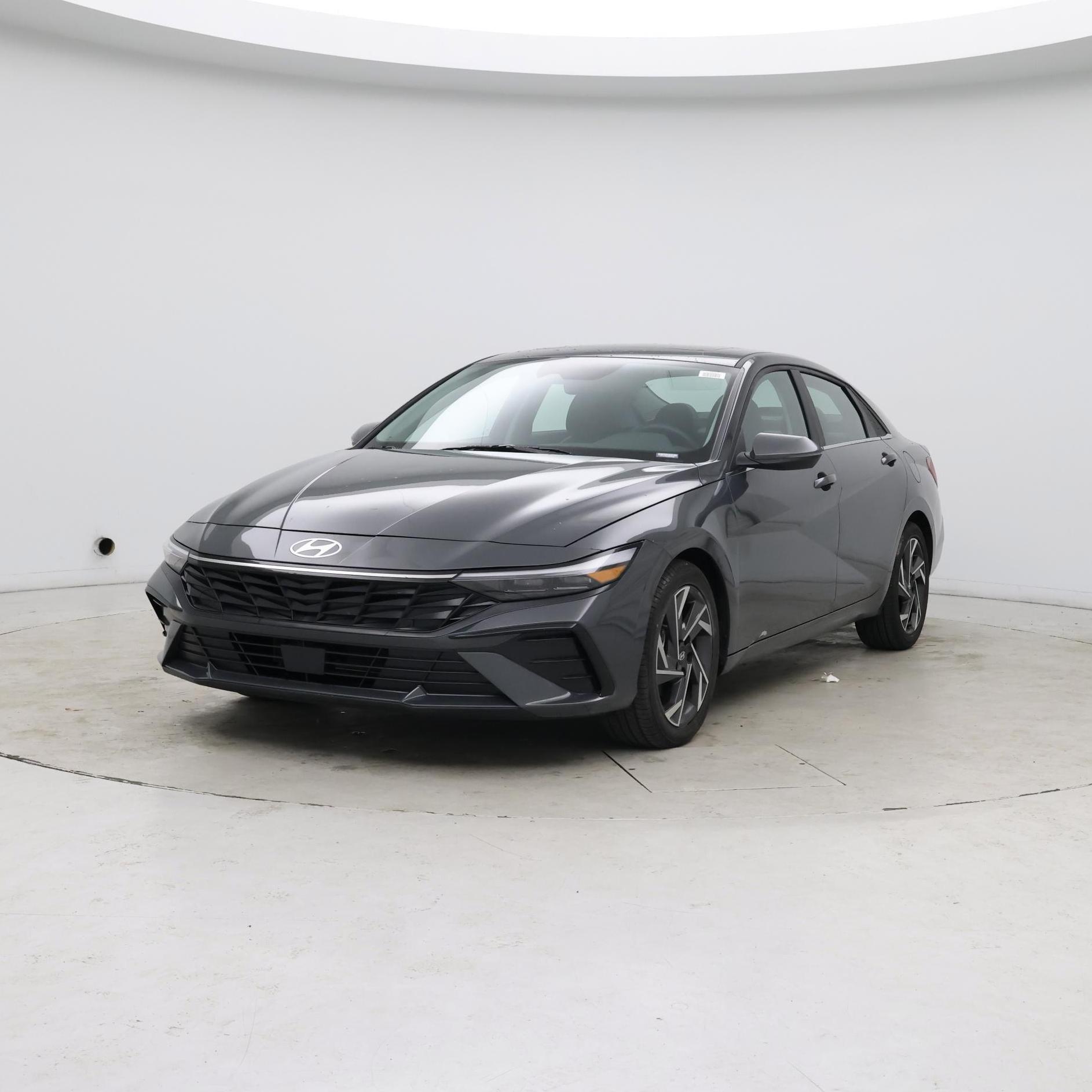 Thumbnail: 2025 Hyundai Elantra - 4