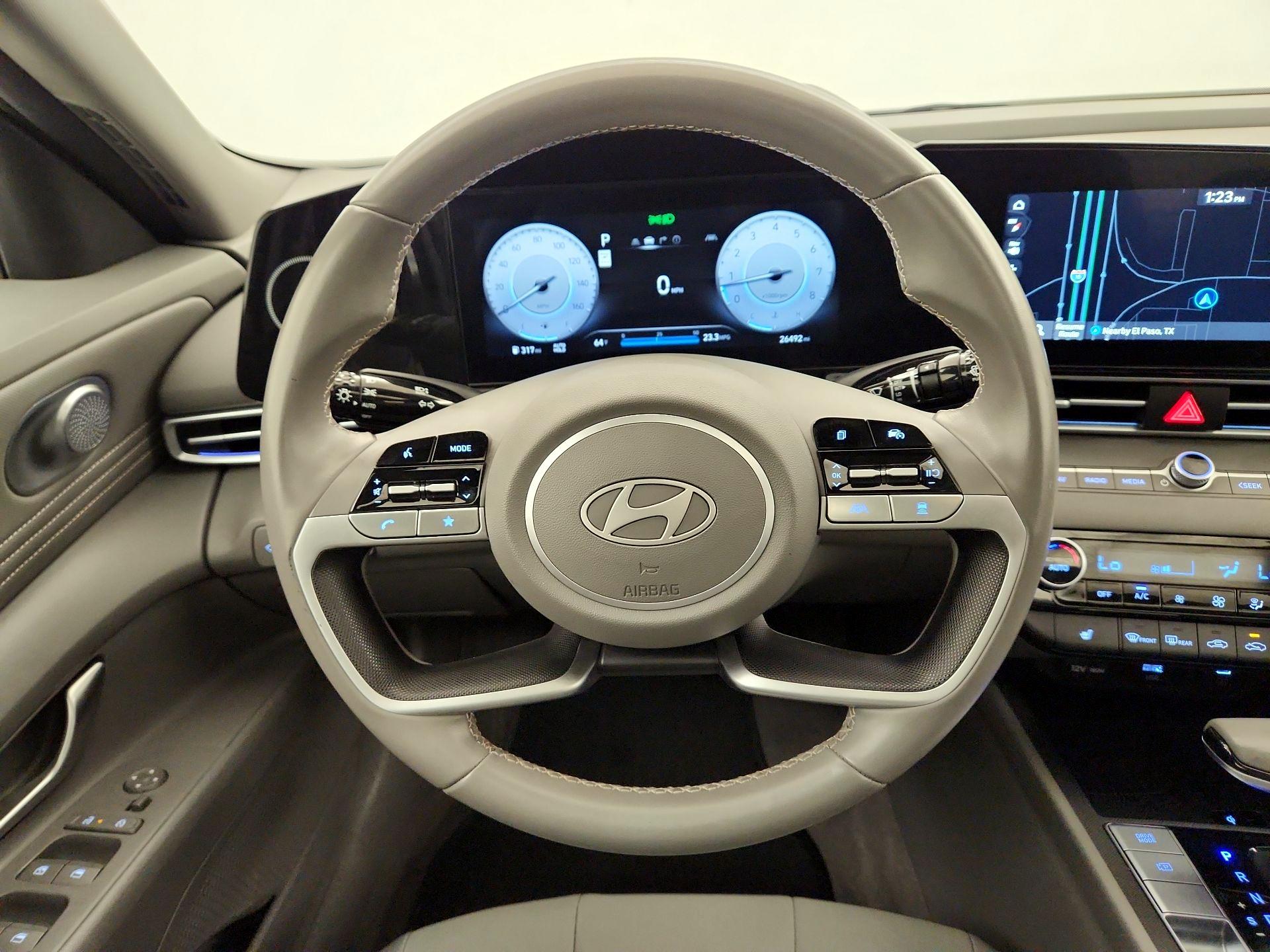 Thumbnail: 2025 Hyundai Elantra - 10