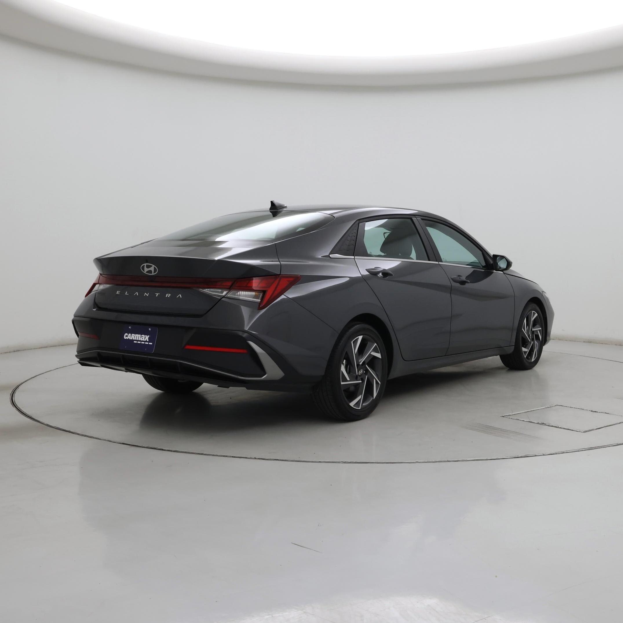 Thumbnail: 2025 Hyundai Elantra - 8