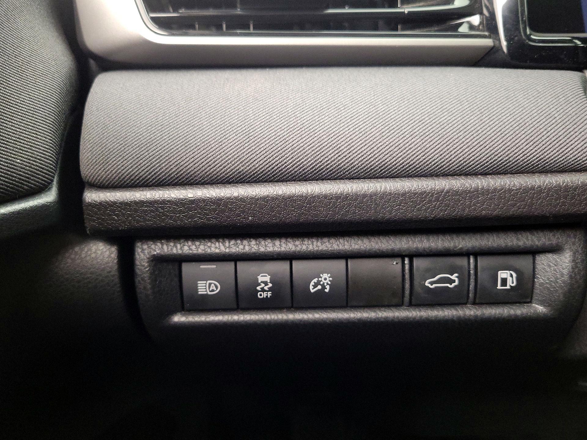 Thumbnail: 2025 Toyota Camry - 13