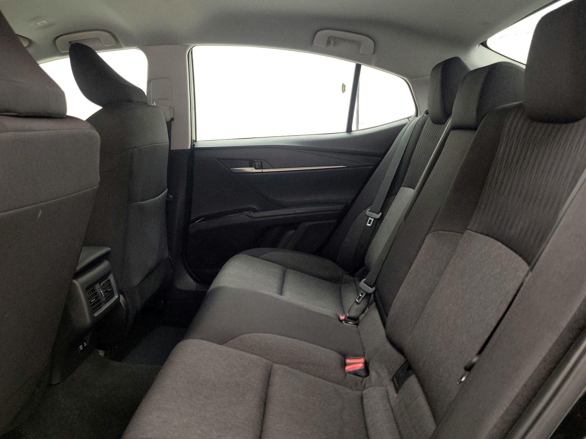 Thumbnail: 2025 Toyota Camry - 20