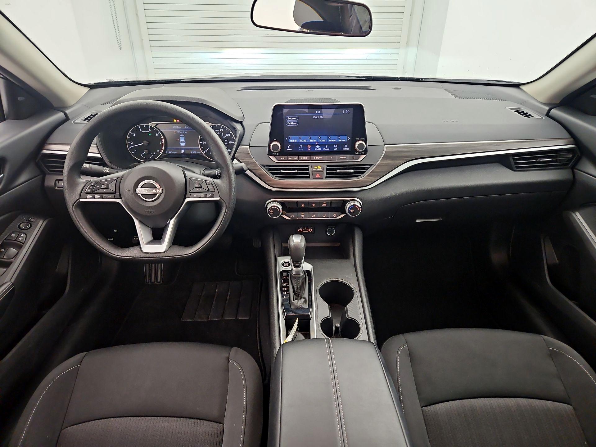 Thumbnail: 2025 Nissan Altima - 9