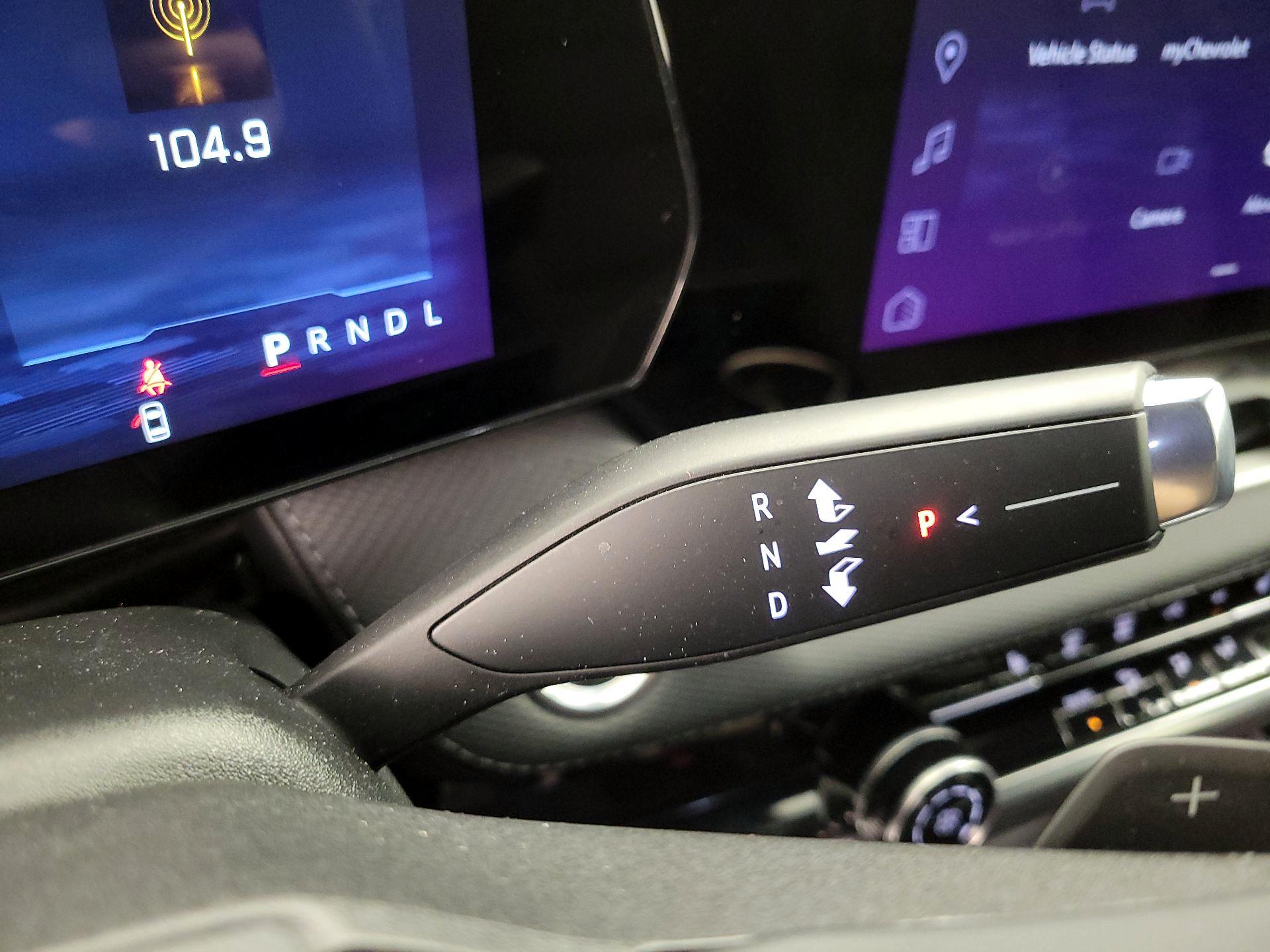 Thumbnail: 2025 Chevrolet Equinox - 18