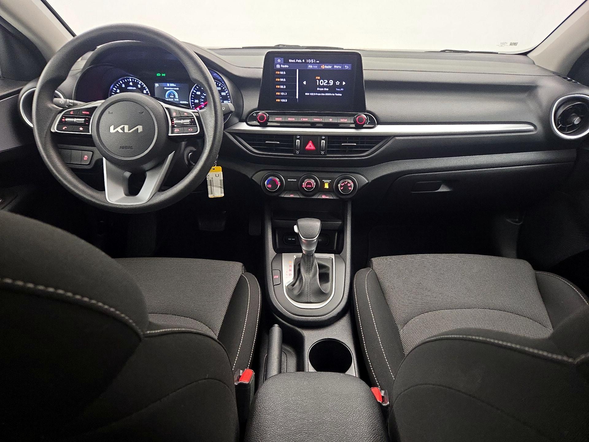 Thumbnail: 2024 Kia Forte - 9