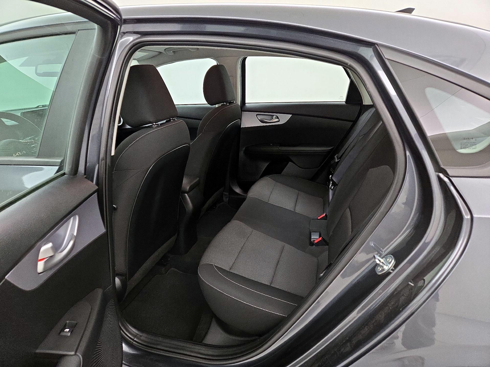 Thumbnail: 2024 Kia Forte - 19