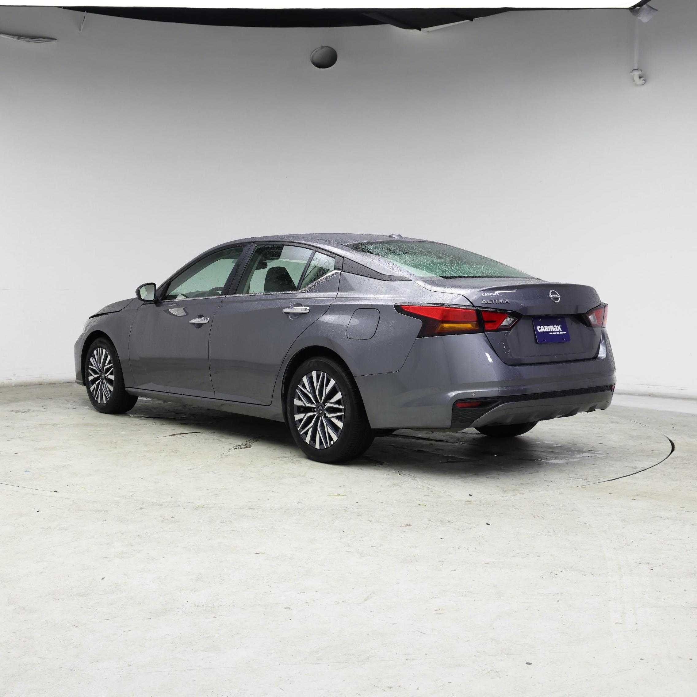 Thumbnail: 2025 Nissan Altima - 2