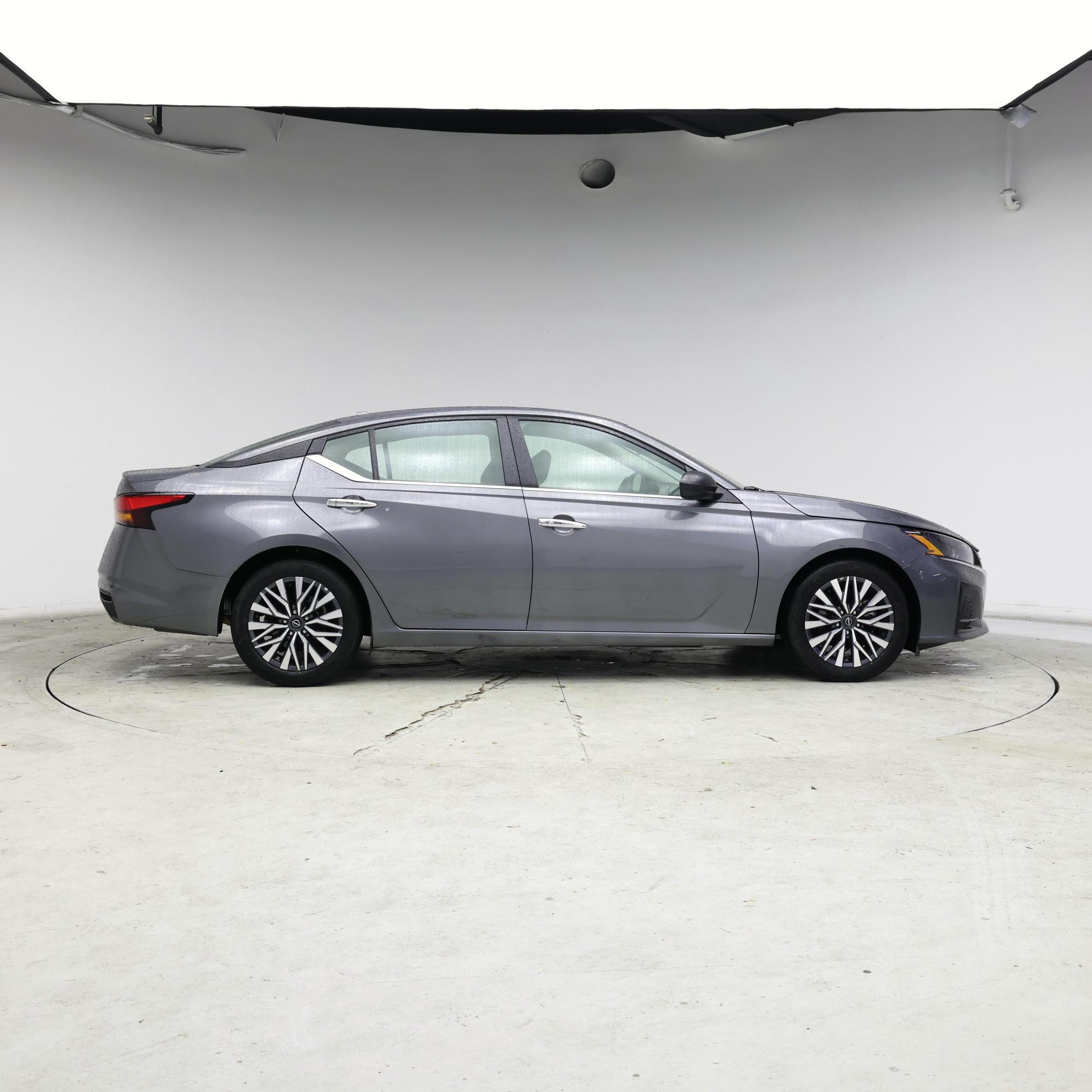 Thumbnail: 2025 Nissan Altima - 7