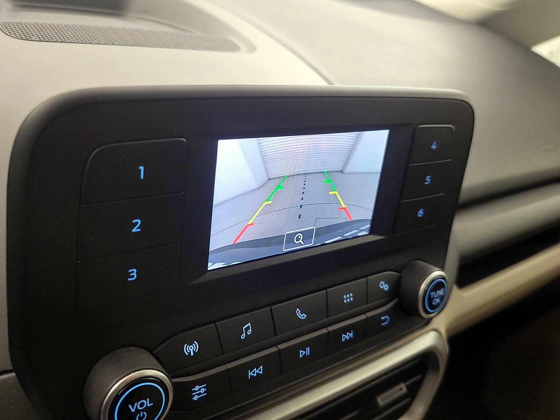 Thumbnail: 2021 Ford EcoSport - 14