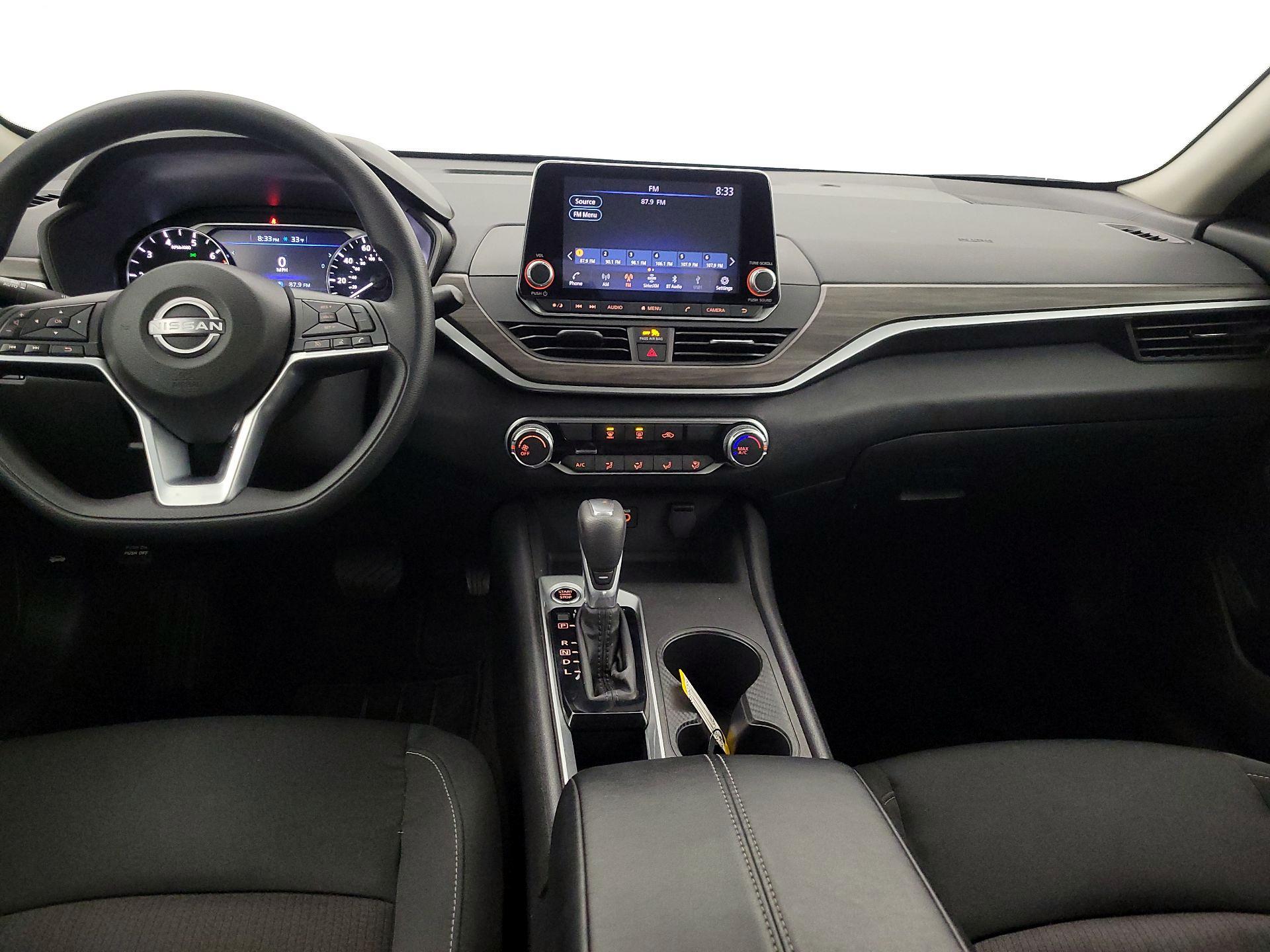 Thumbnail: 2025 Nissan Altima - 9