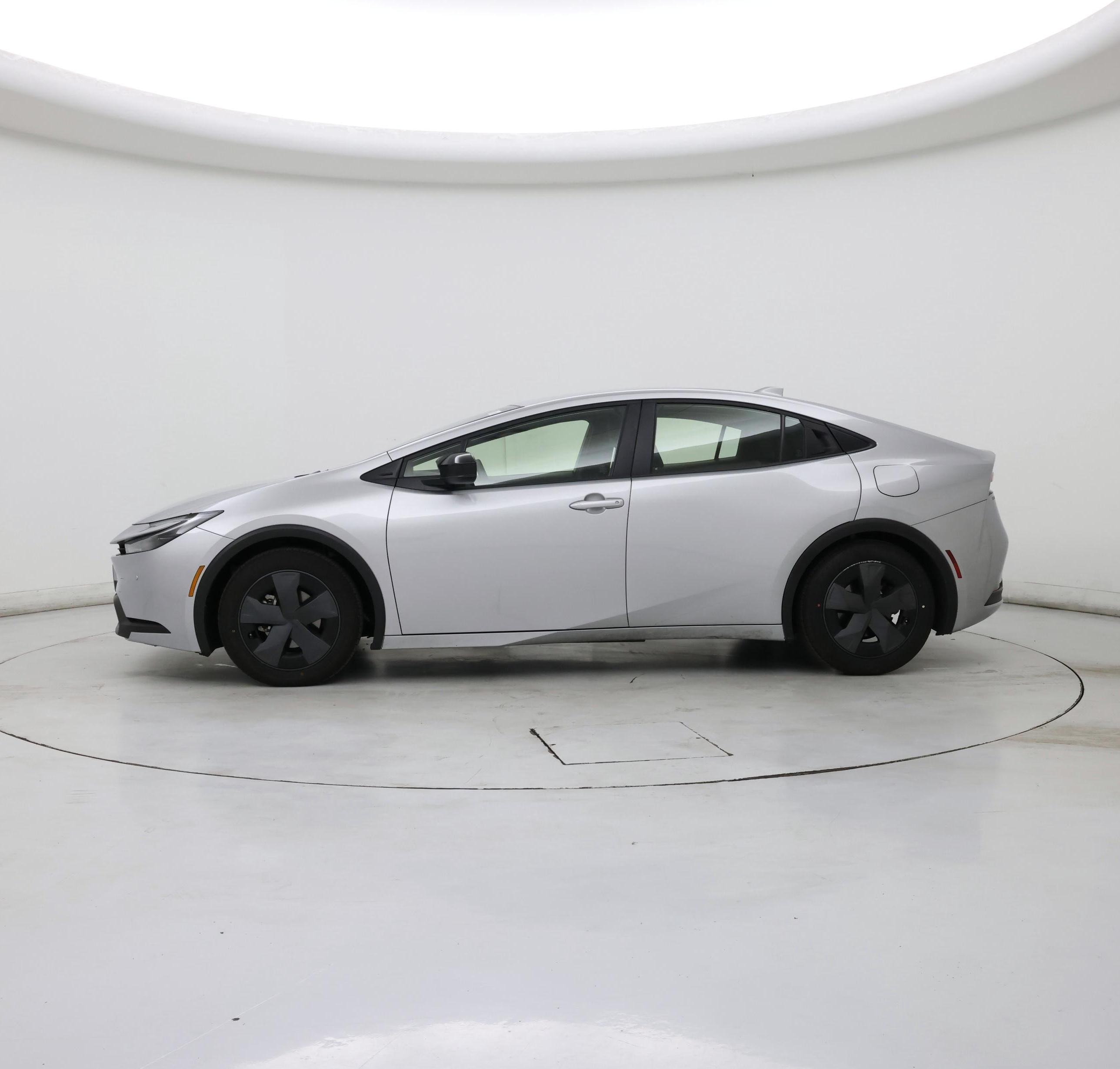 Thumbnail: 2025 Toyota Prius - 3