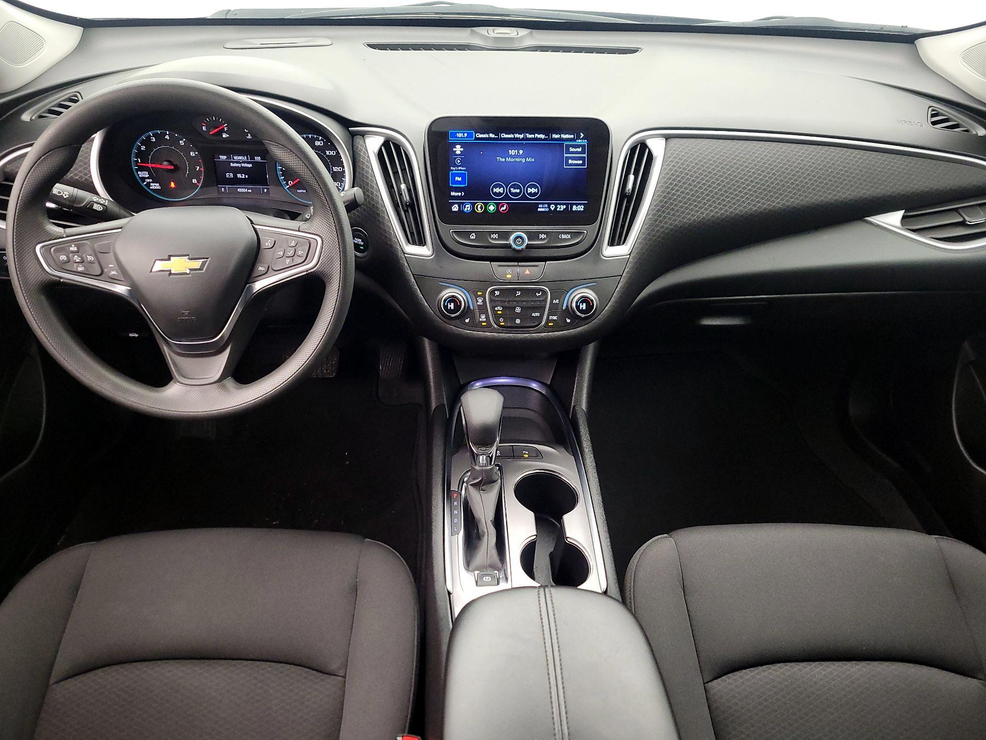 Thumbnail: 2024 Chevrolet Malibu - 9