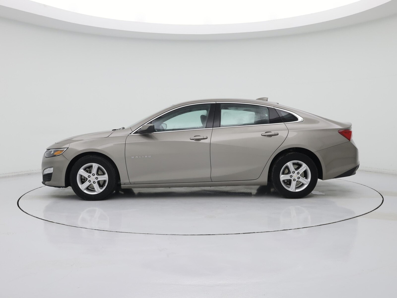 2024 Chevrolet Malibu 1LT - Photo 4