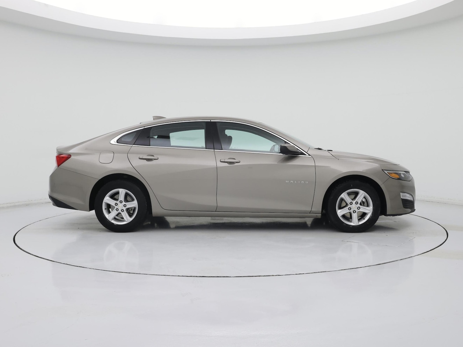 2024 Chevrolet Malibu 1LT - Photo 8