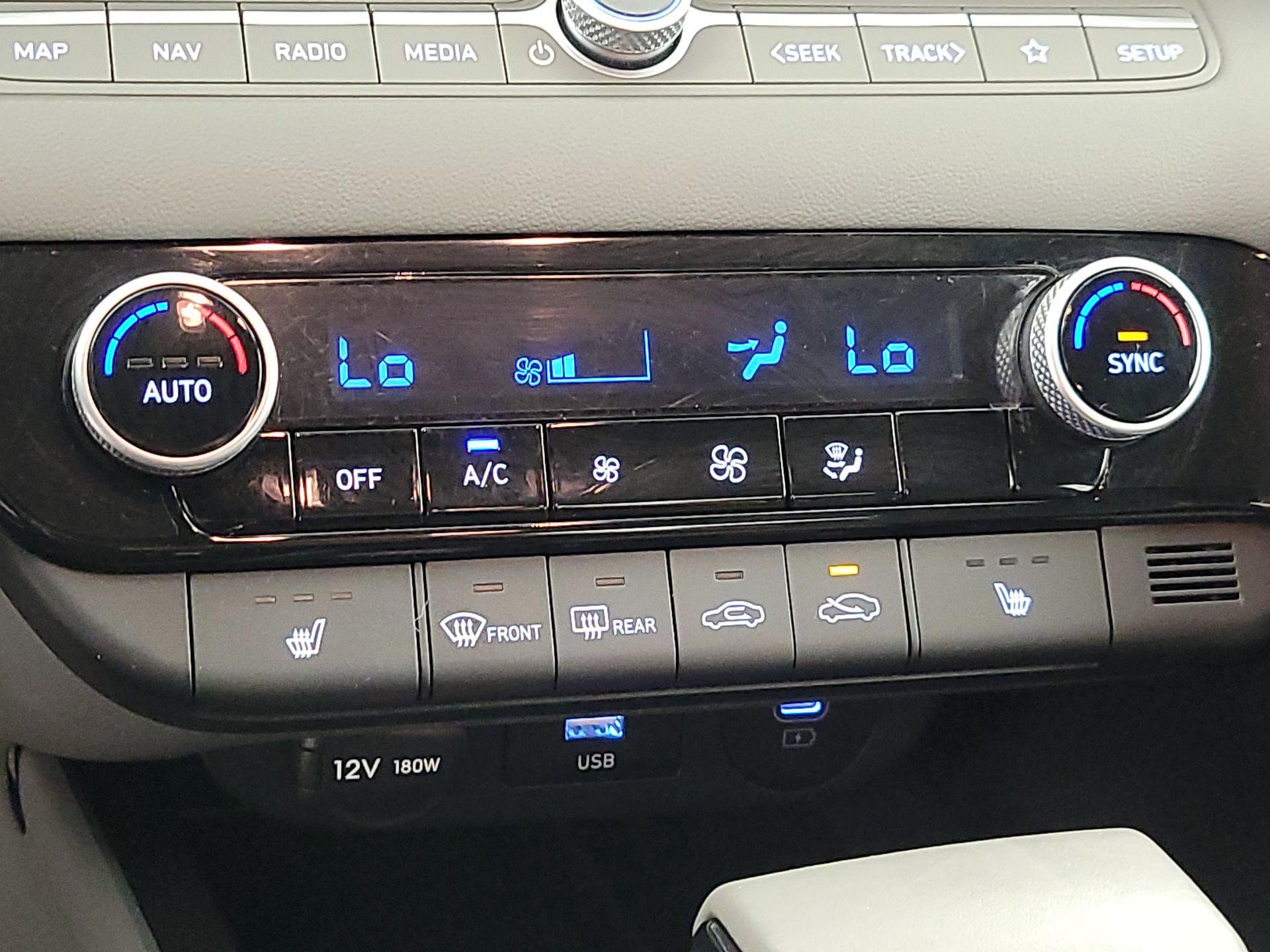 Thumbnail: 2025 Hyundai Elantra - 17