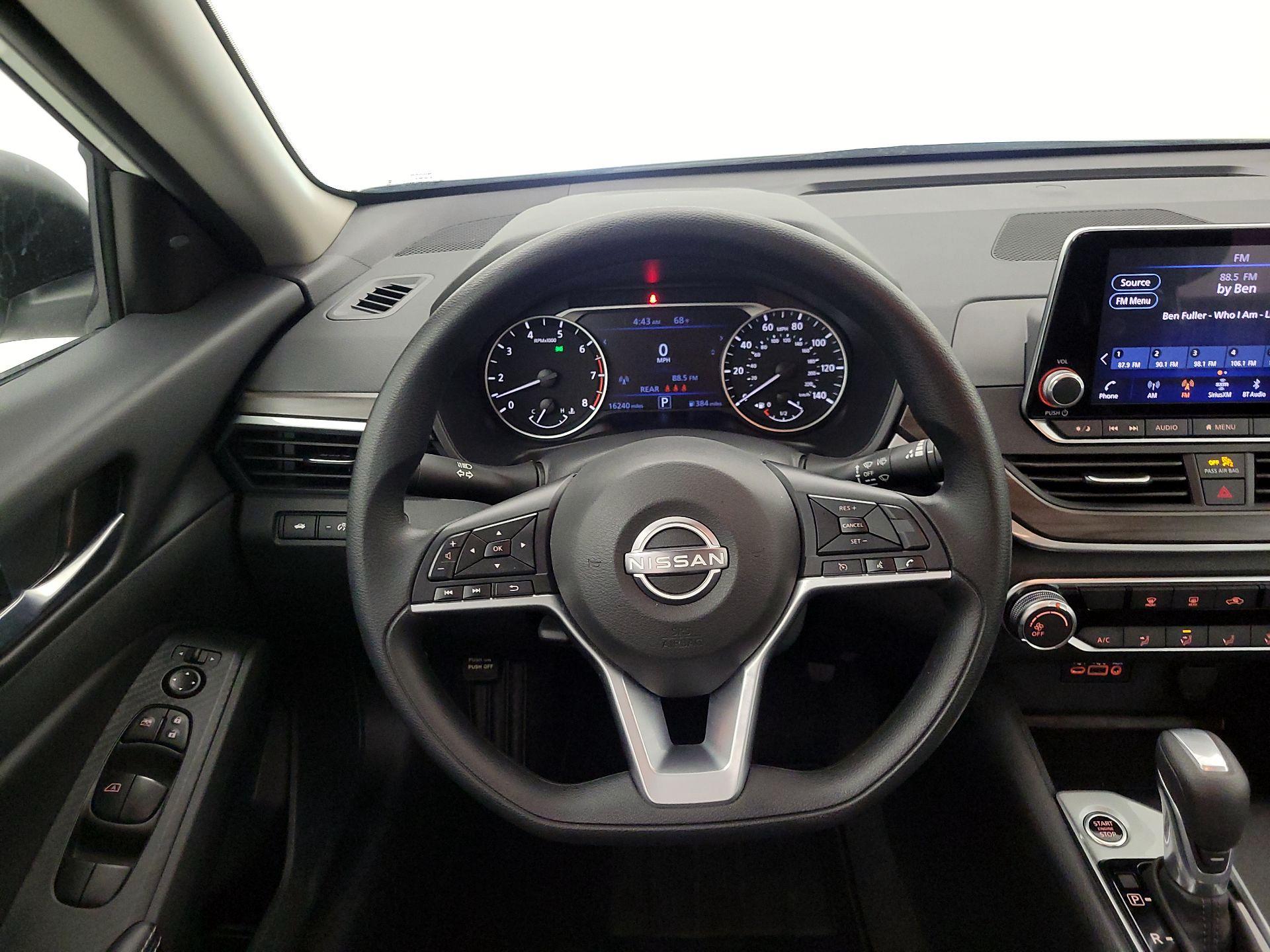 Thumbnail: 2025 Nissan Altima - 10