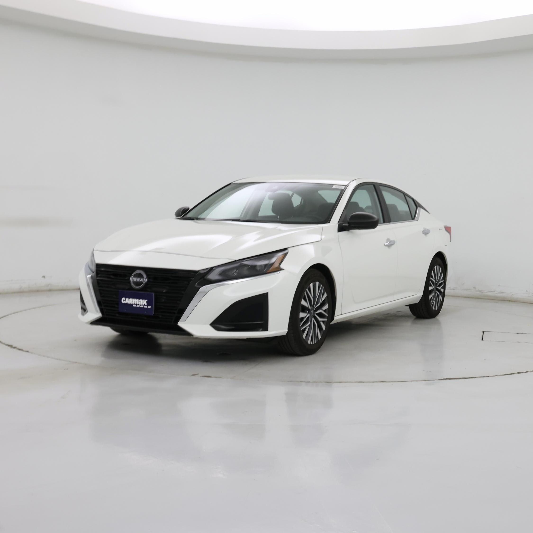 Thumbnail: 2025 Nissan Altima - 4