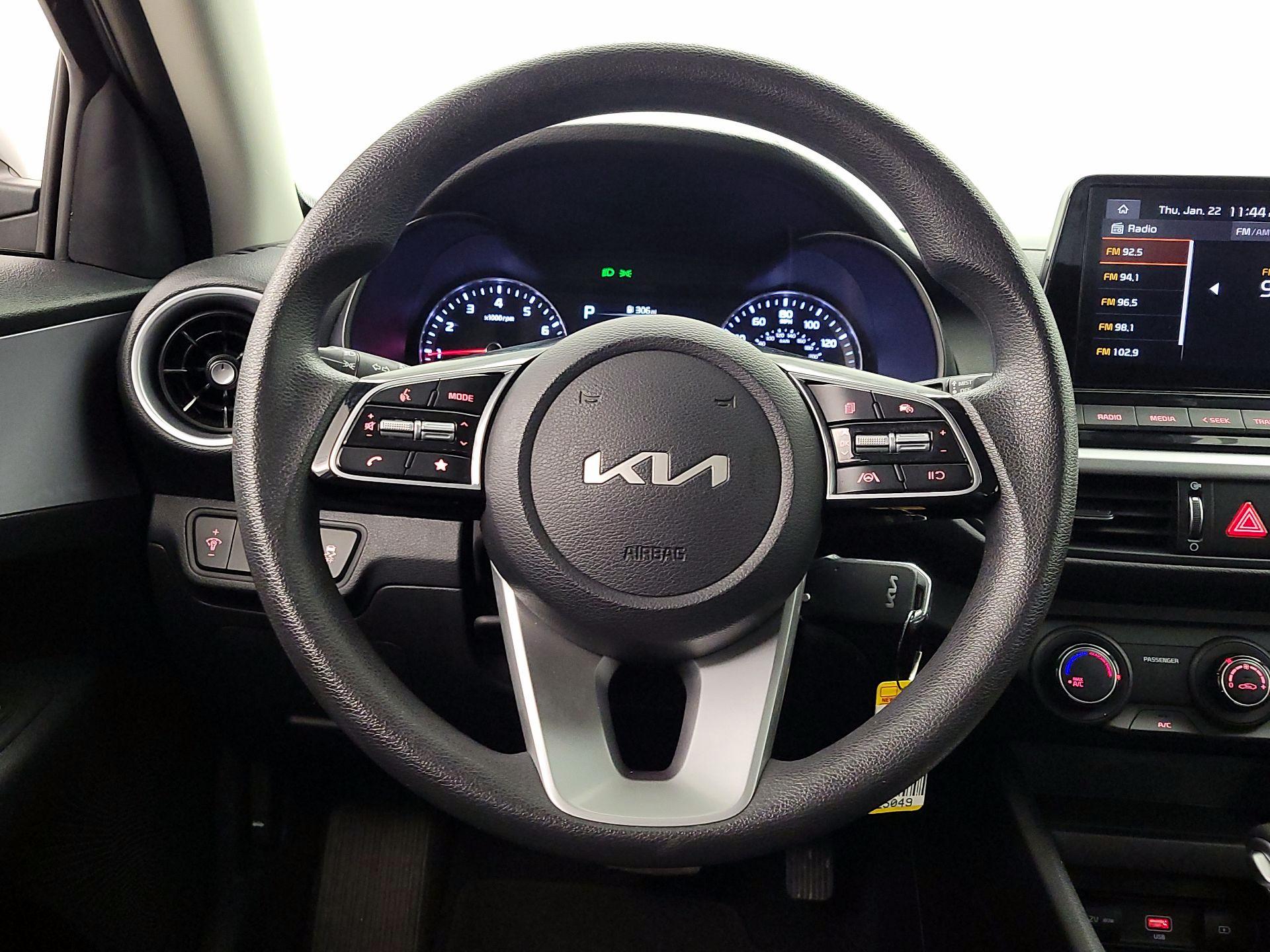 Thumbnail: 2024 Kia Forte - 10