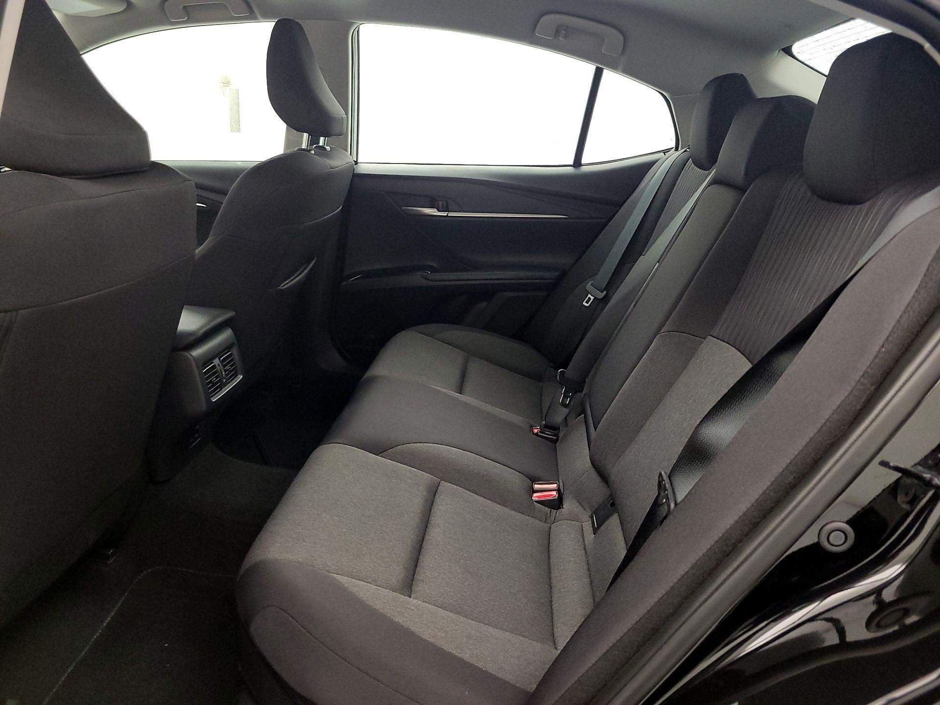 Thumbnail: 2025 Toyota Camry - 19