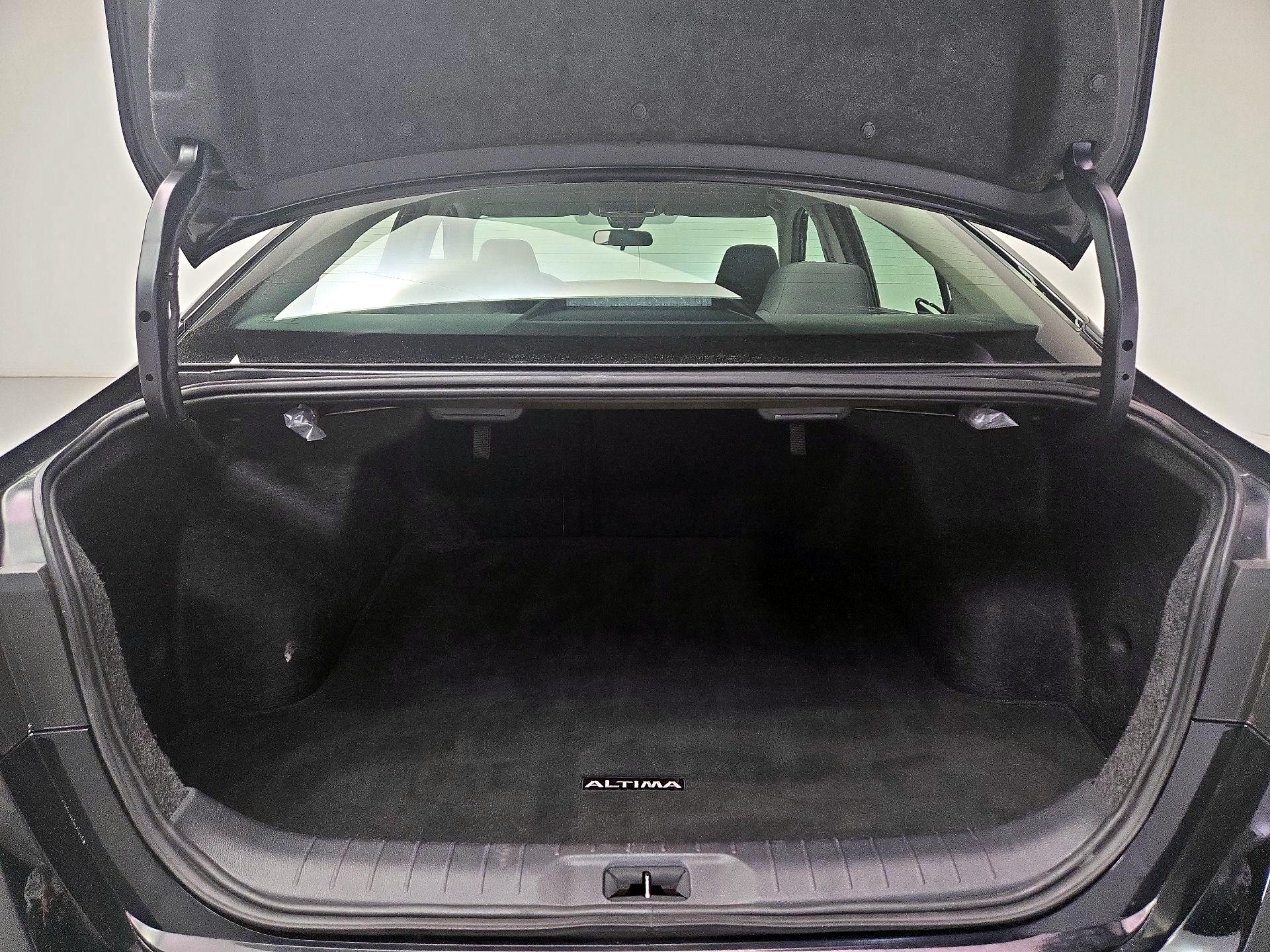 Thumbnail: 2025 Nissan Altima - 20