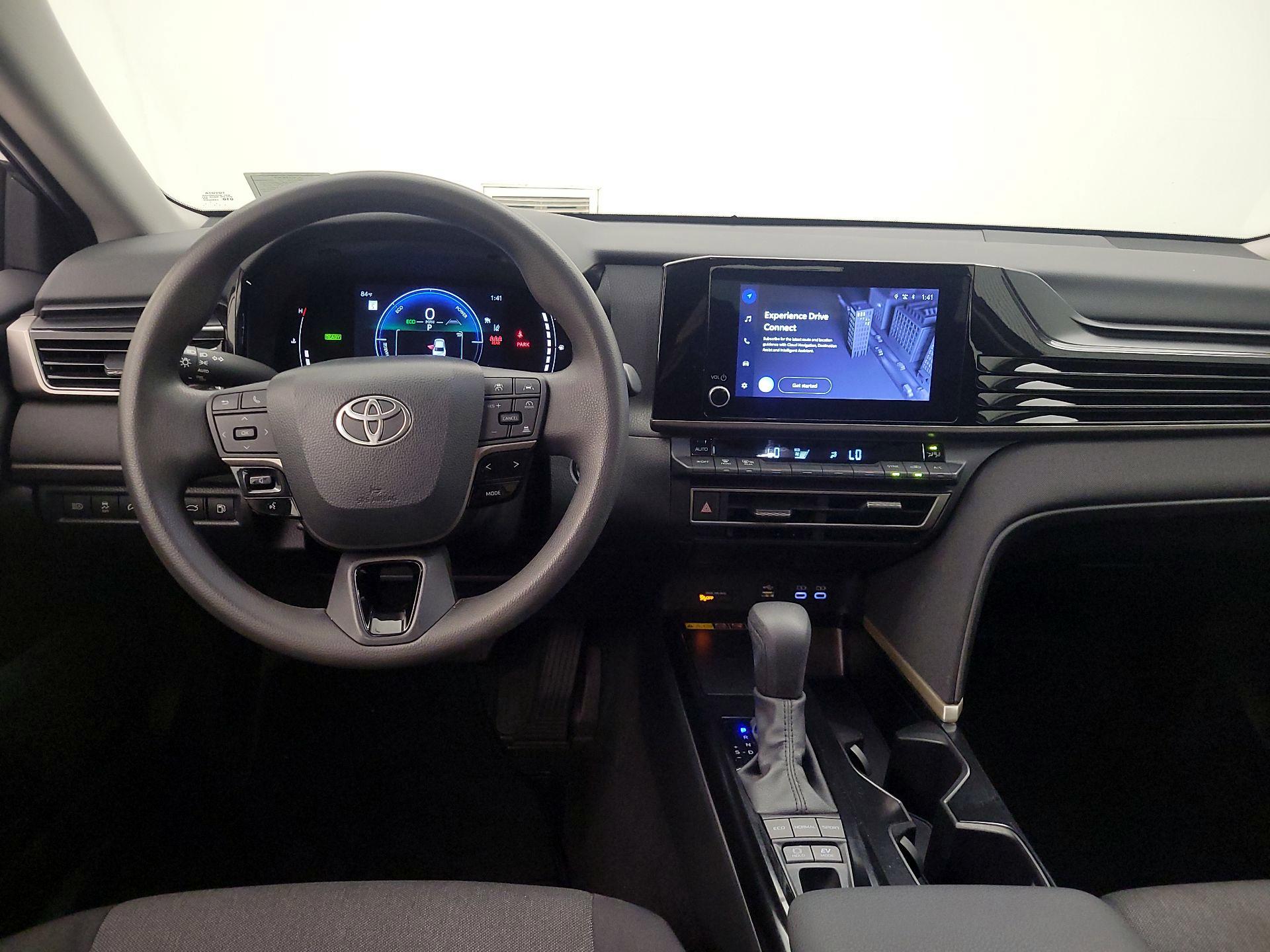 Thumbnail: 2025 Toyota Camry - 10