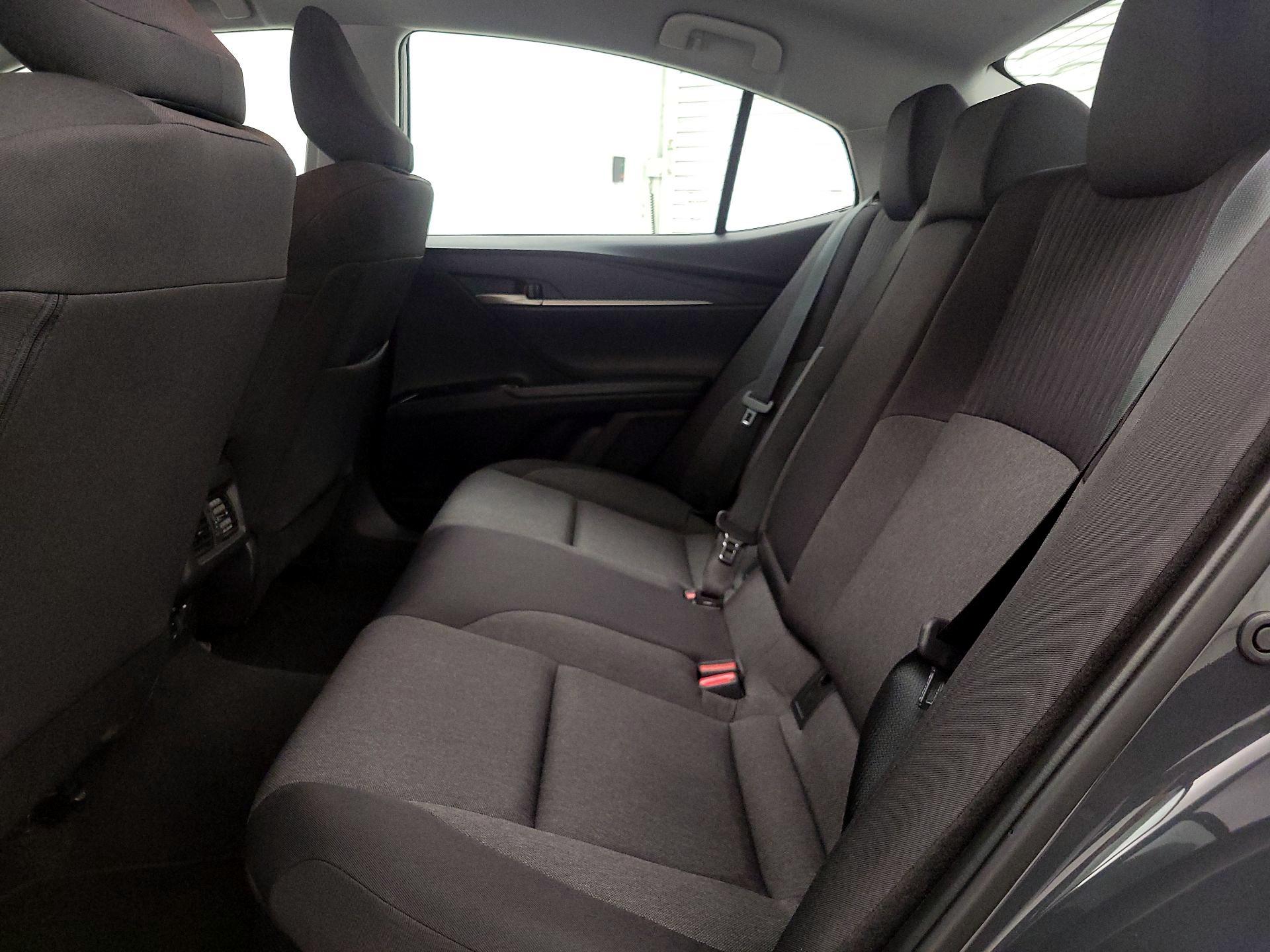 Thumbnail: 2025 Toyota Camry - 20