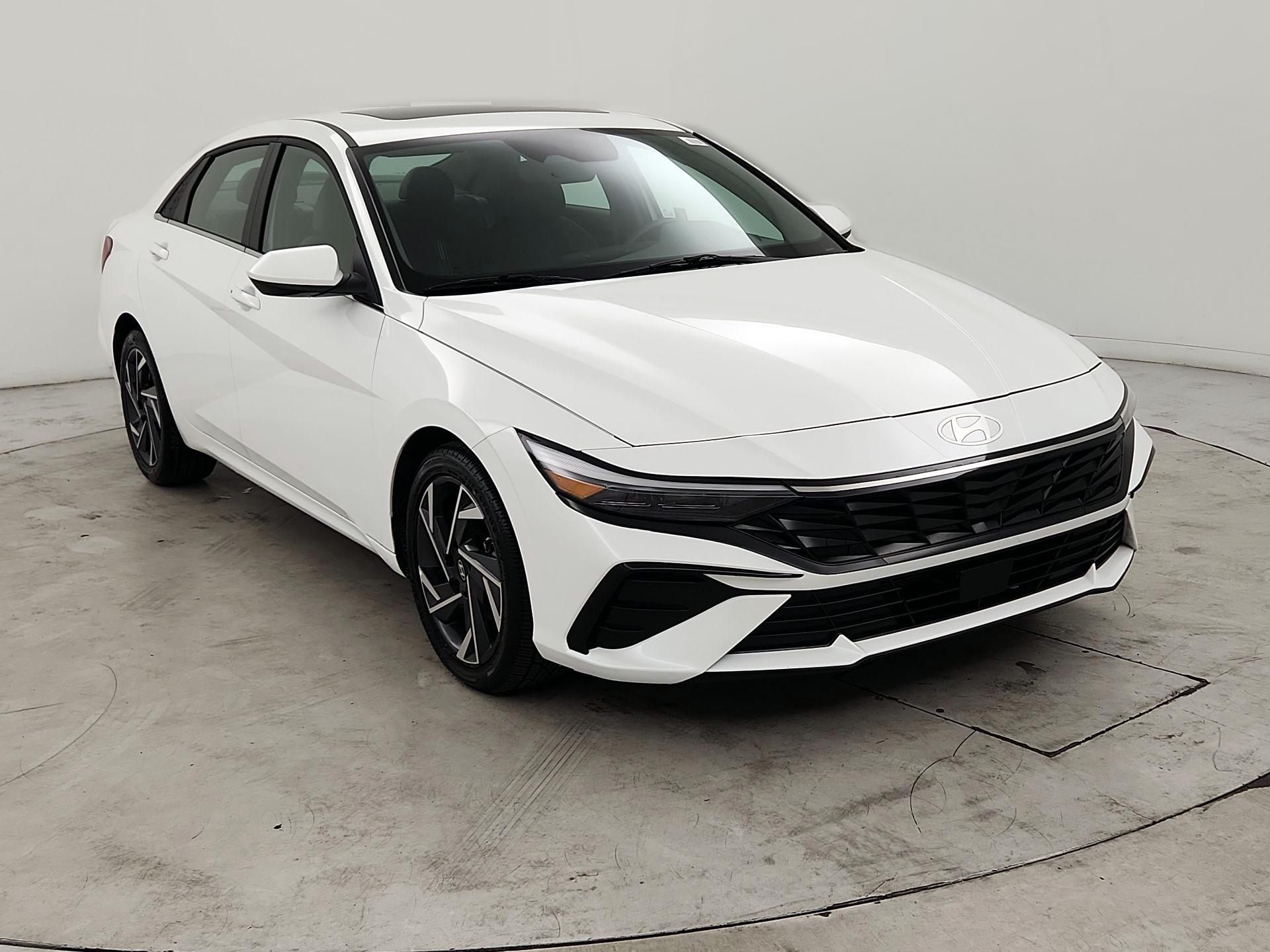 Thumbnail: 2025 Hyundai Elantra - 1